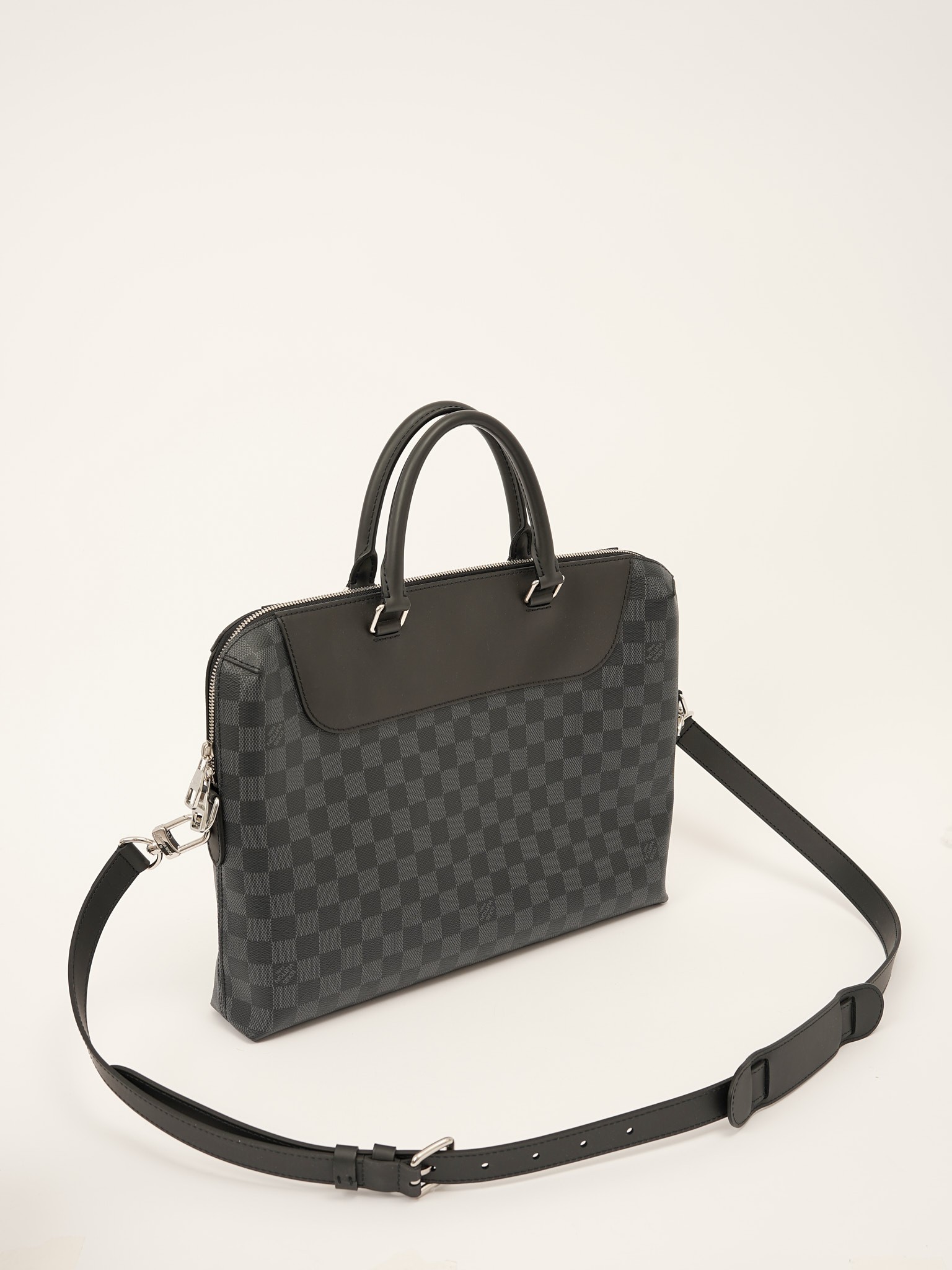 Louis Vuitton Porte Documents Jour 3