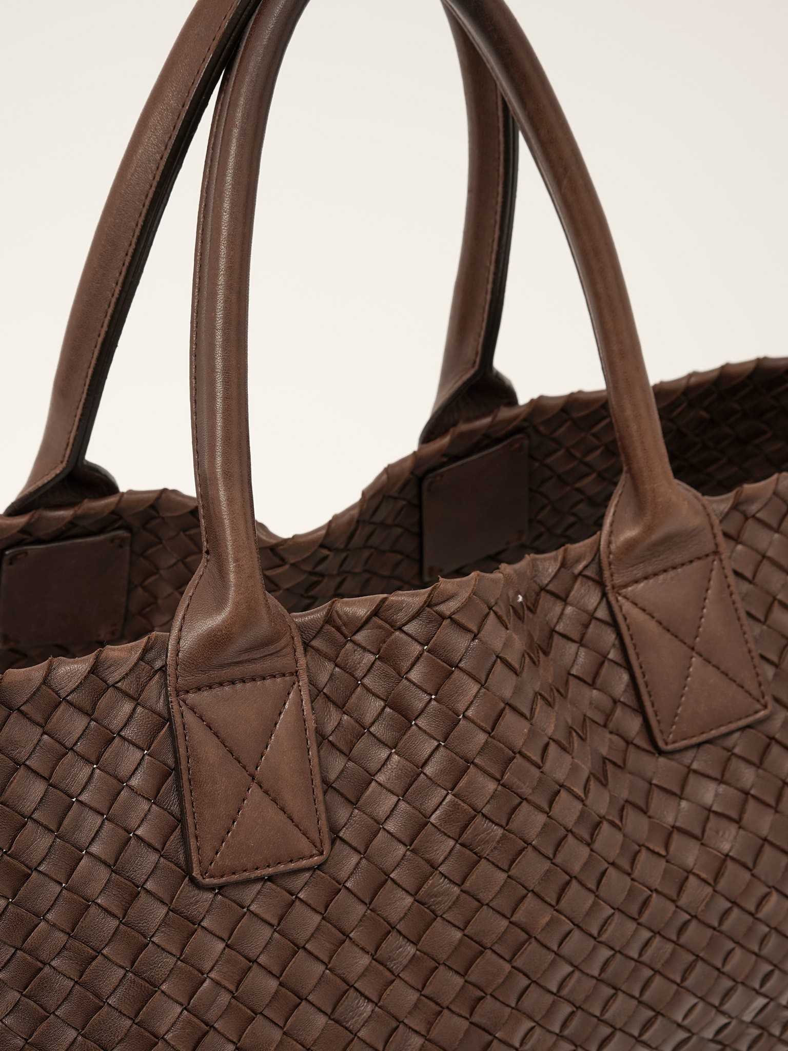 Bottega Veneta Cabat  5