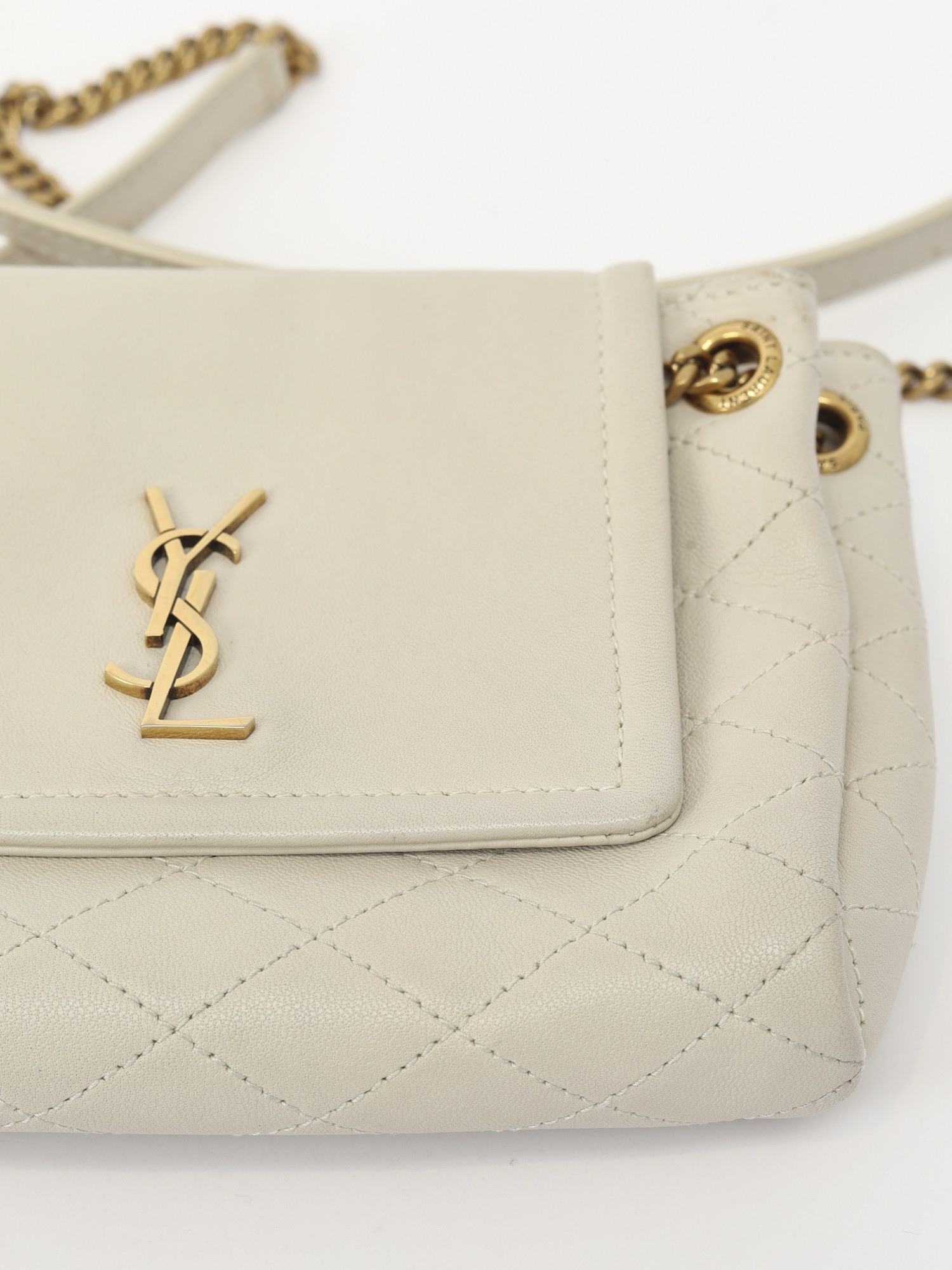 Saint Laurent Nolita 7