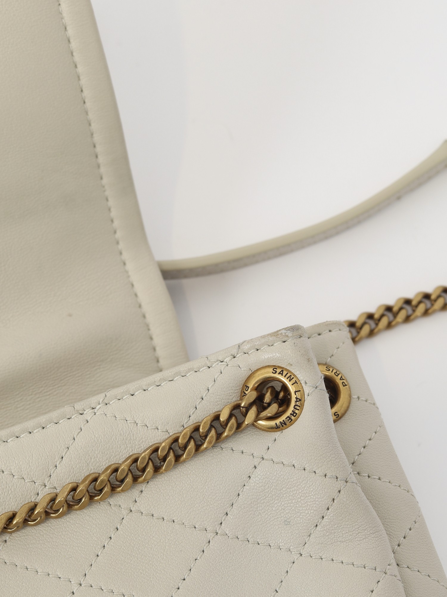 Saint Laurent Nolita 9