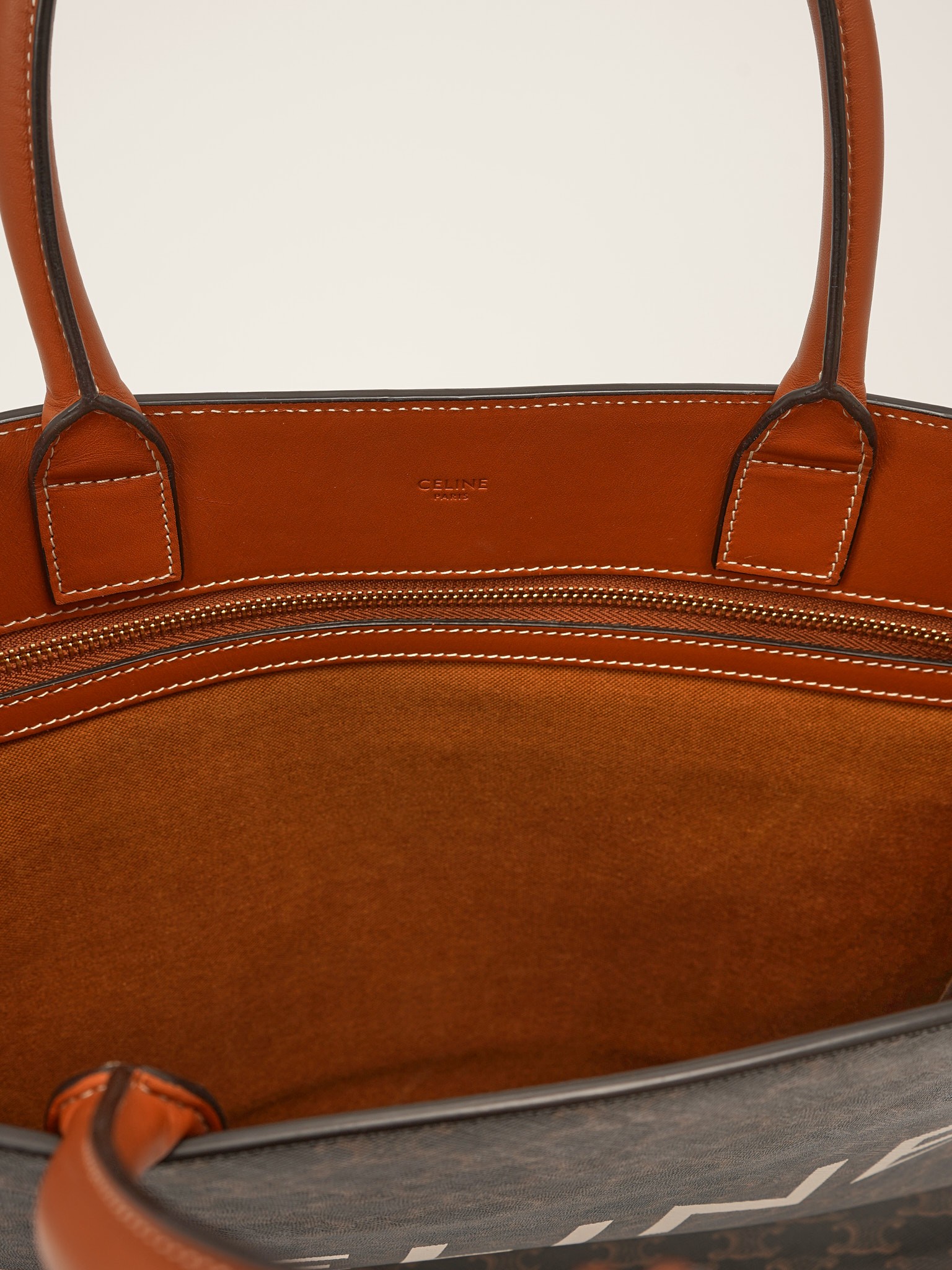 Celine Cabas 9