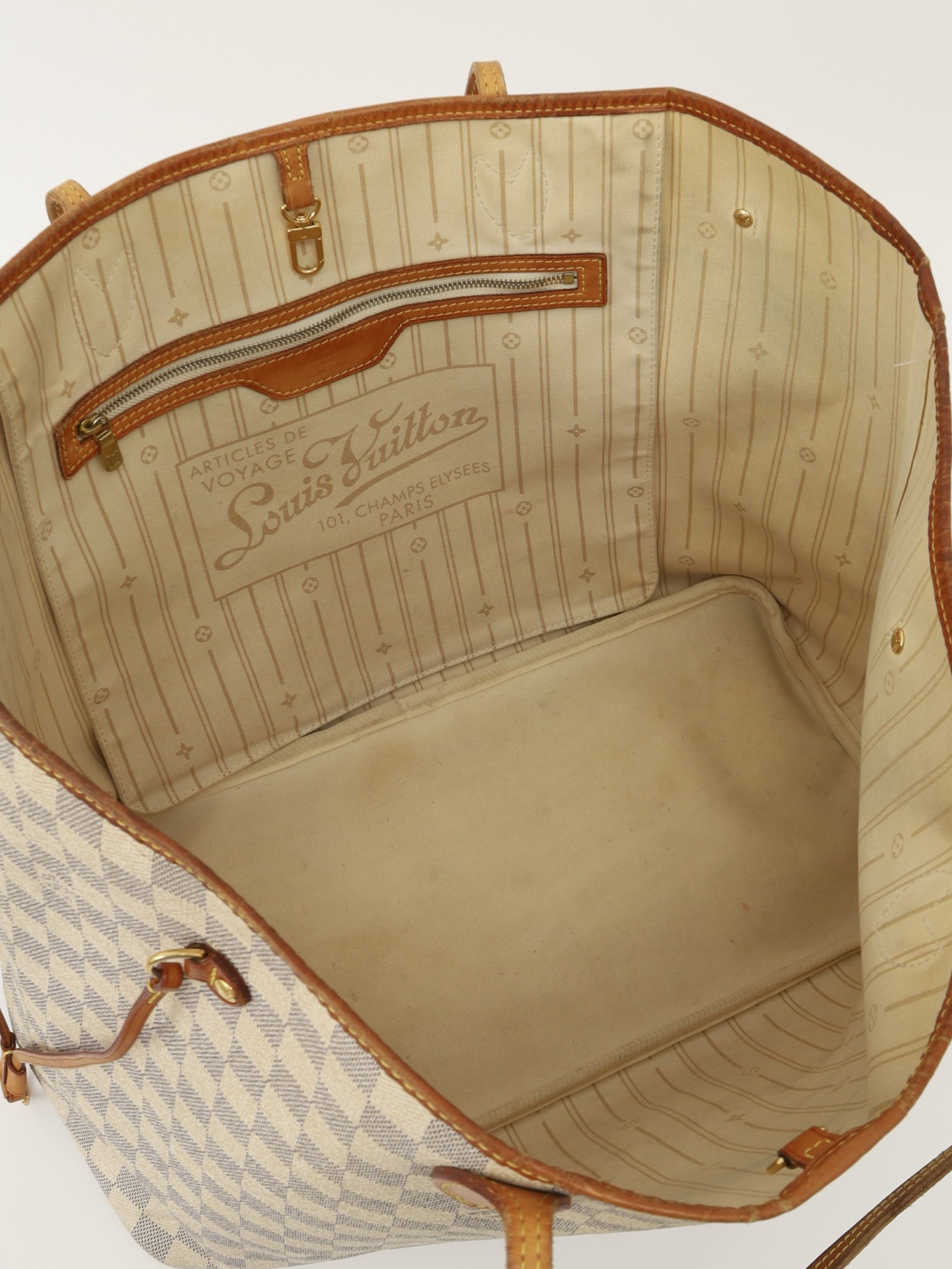 Louis Vuitton Neverfull 11