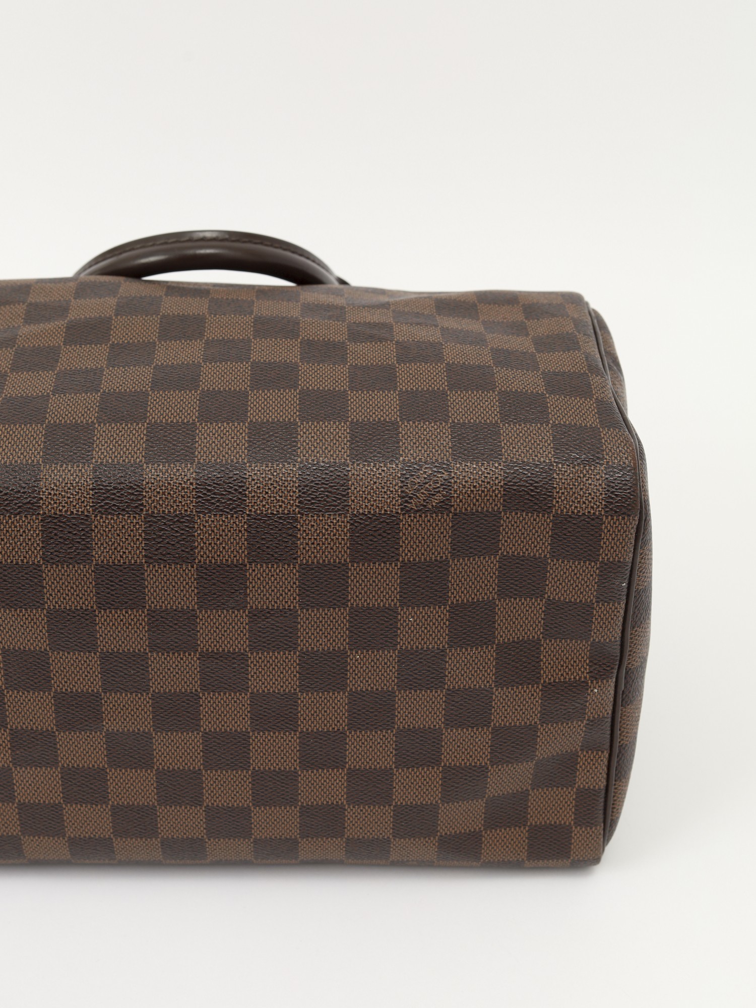 Louis Vuitton Speedy 8