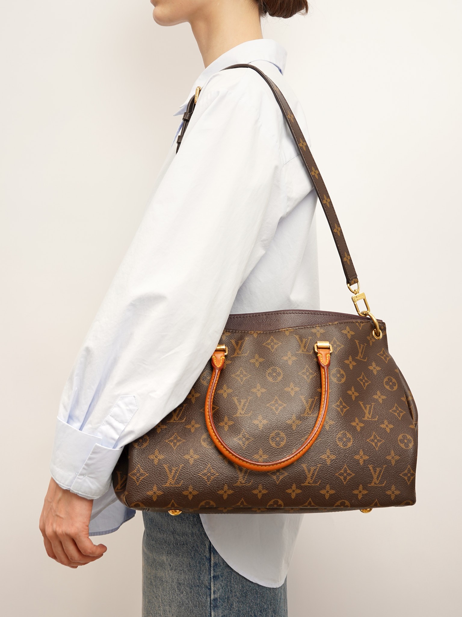 Louis Vuitton Pallas  2