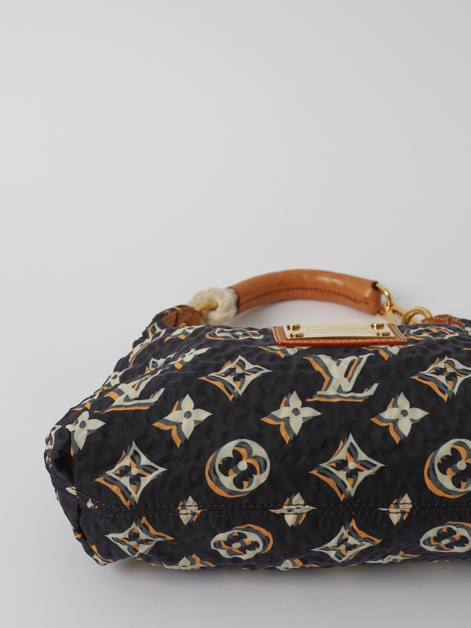 Louis Vuitton Bulle 8
