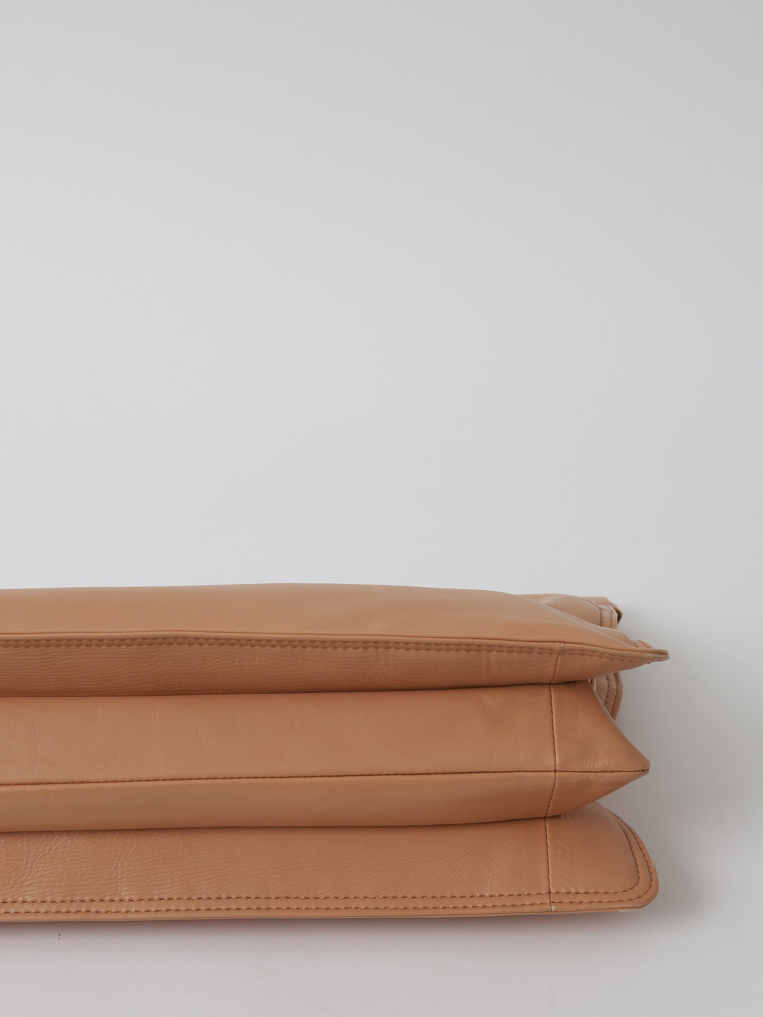 Bottega Veneta Leather Bag 8