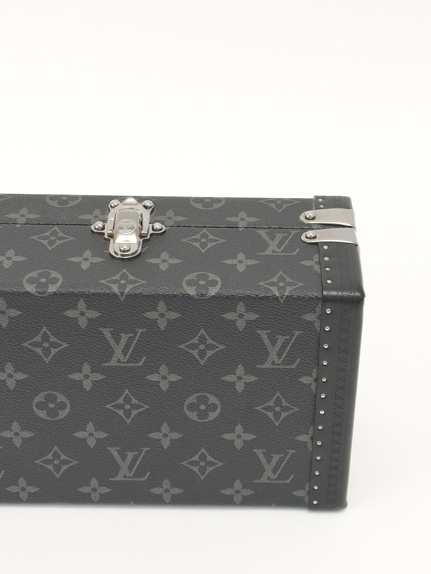 Louis Vuitton Case 5