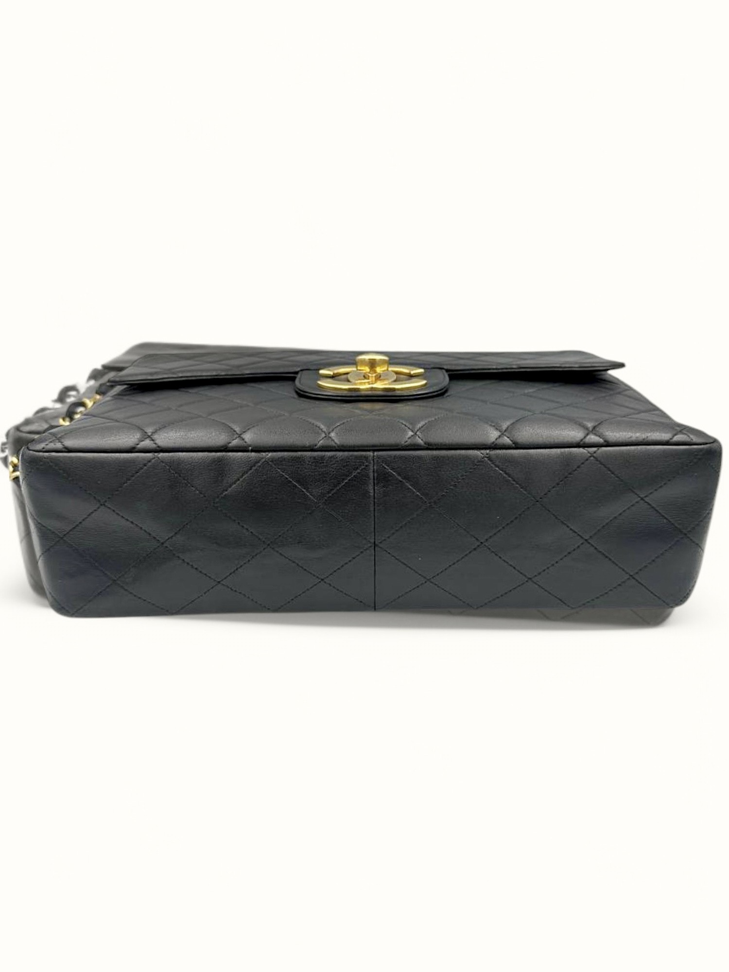 Chanel Timeless Classic 6