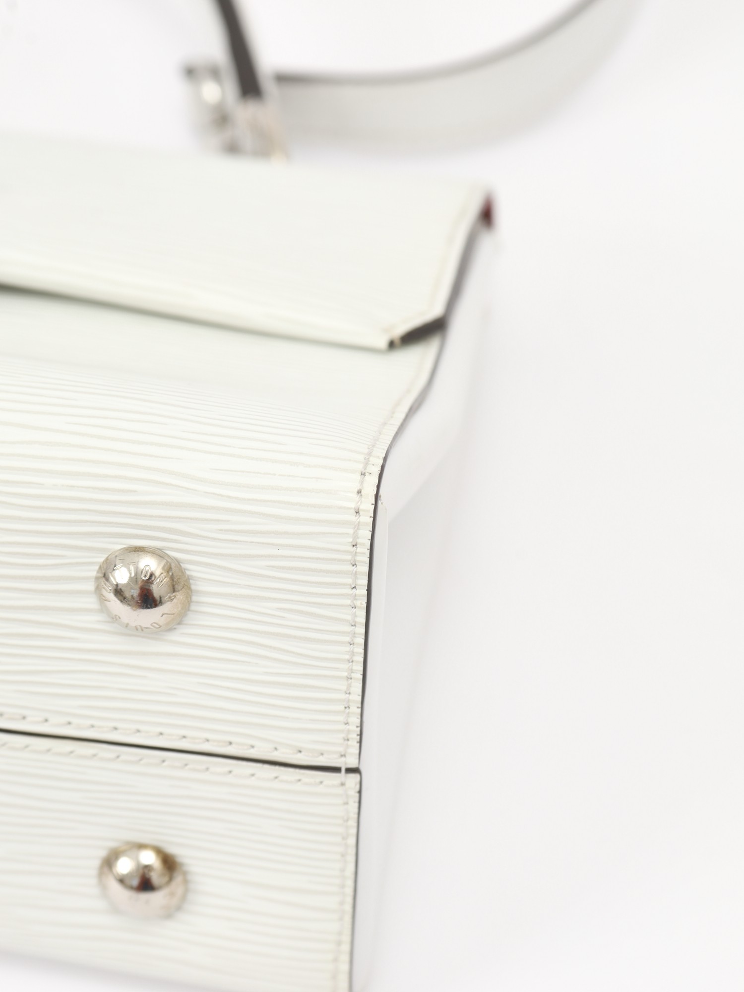 Louis Vuitton Grenelle 13