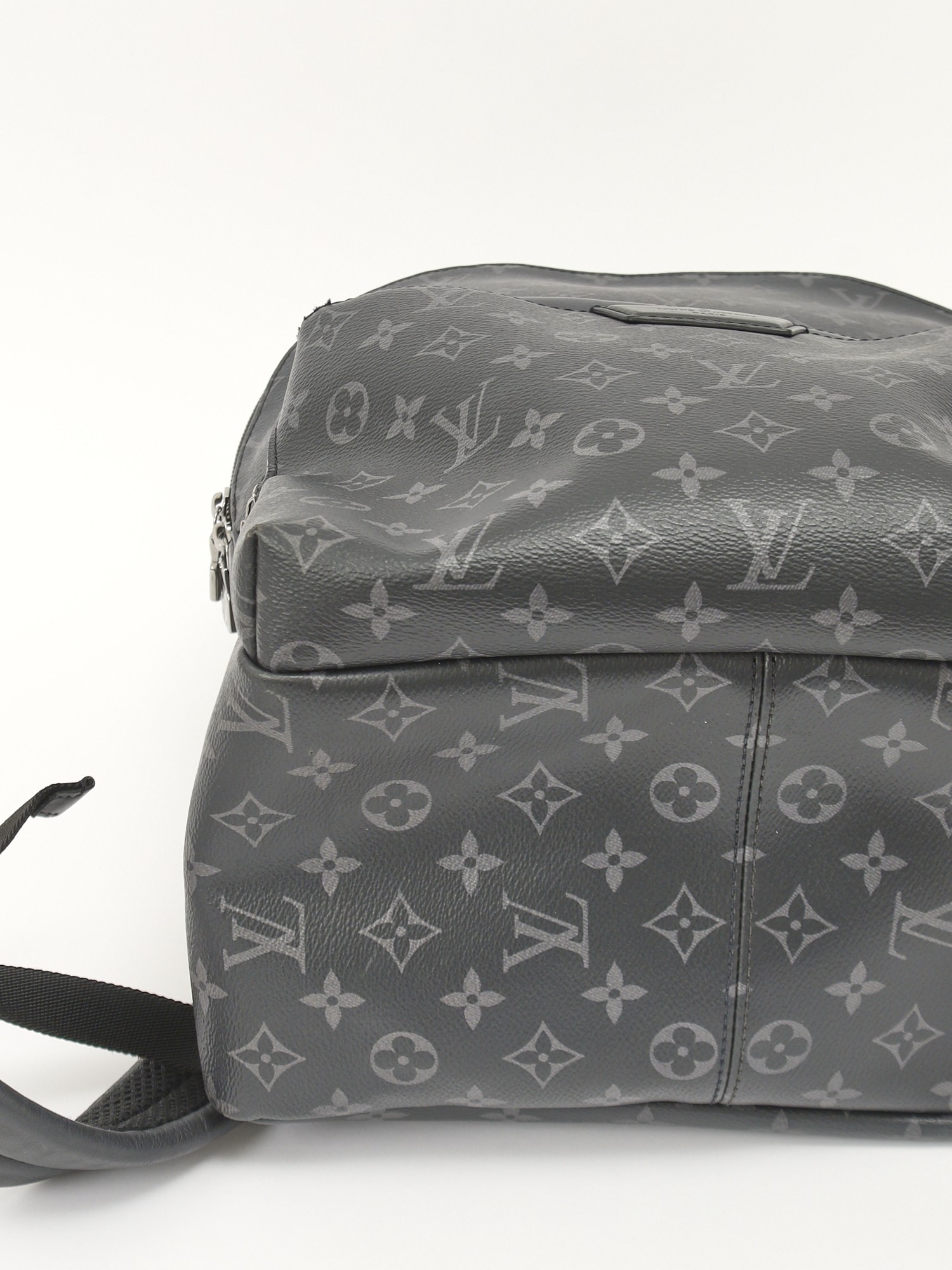 Louis Vuitton Apollo 11