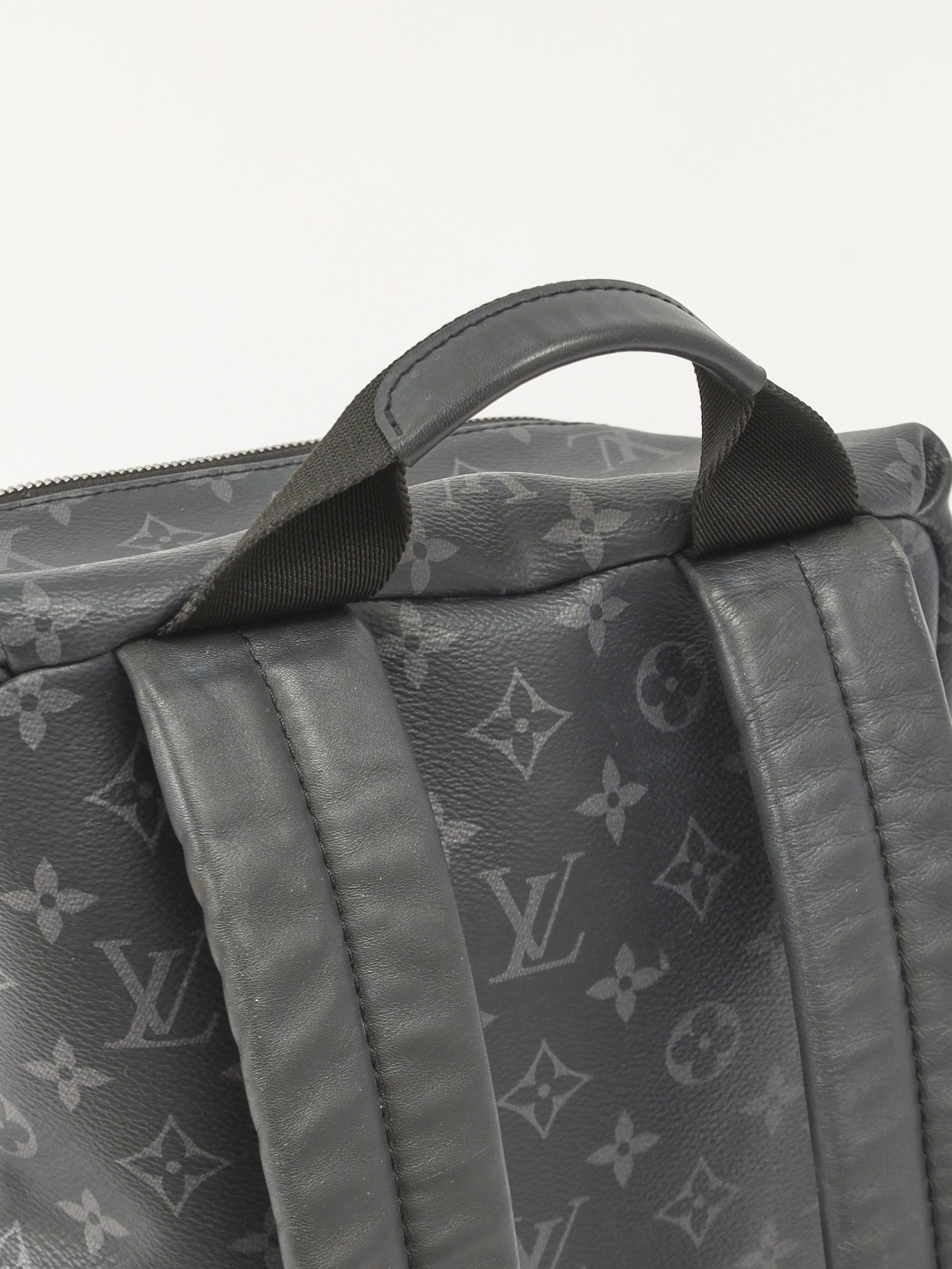Louis Vuitton Apollo 8