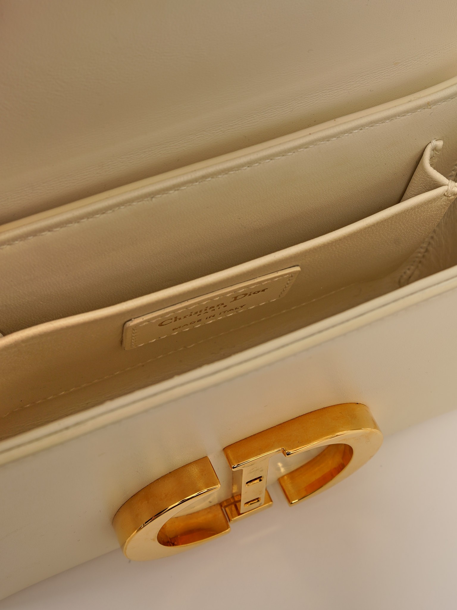 Dior 30 Montaigne 10