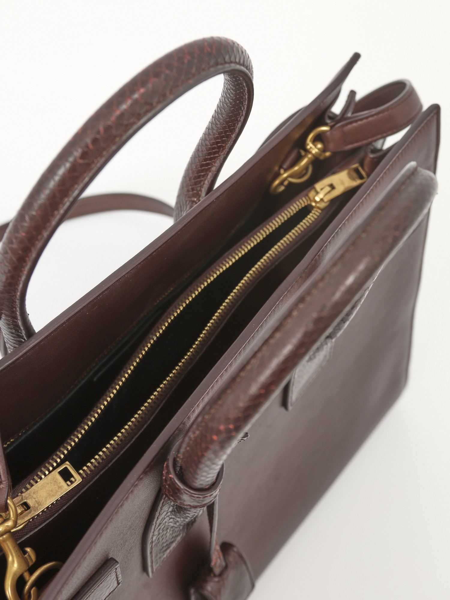 Saint Laurent Sac De Jour  10