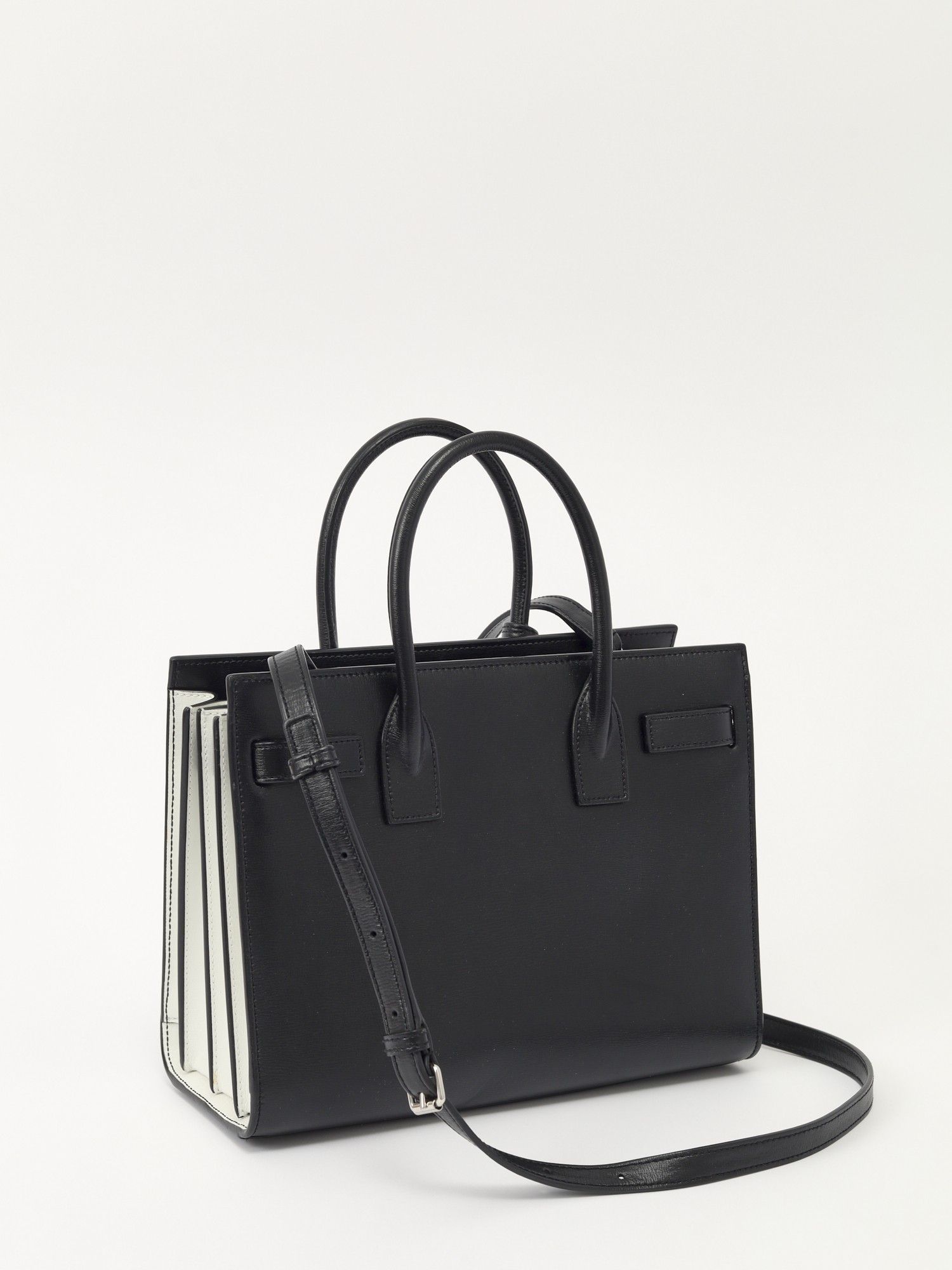 Saint Laurent Sac De Jour 3