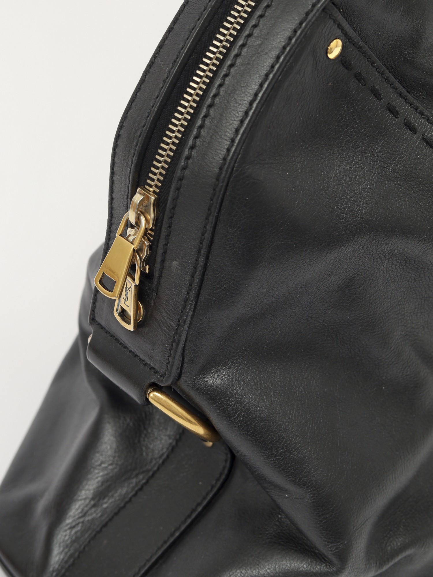 Saint Laurent Muse  6