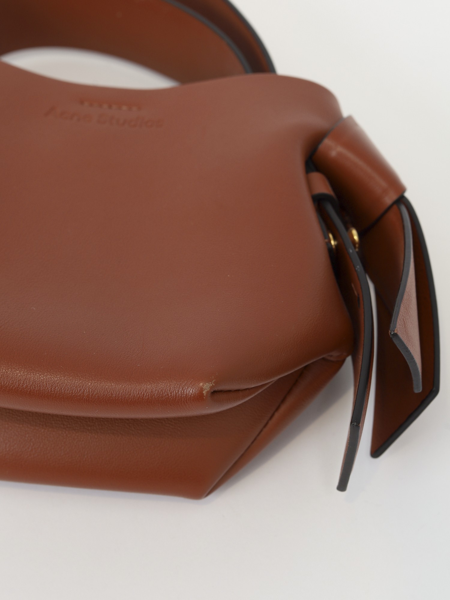 Acne Studios Musubi 12