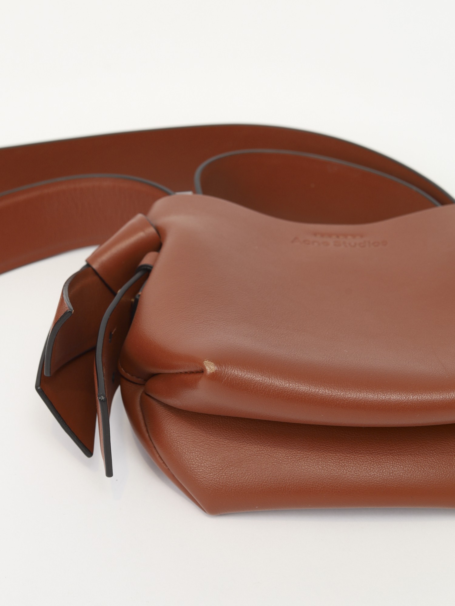 Acne Studios Musubi 9