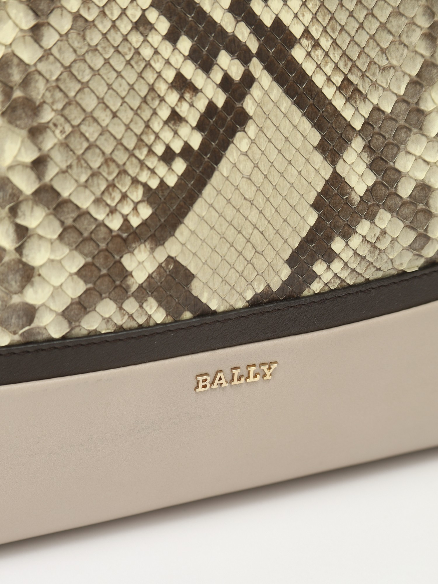 Bally Leather Bag  5