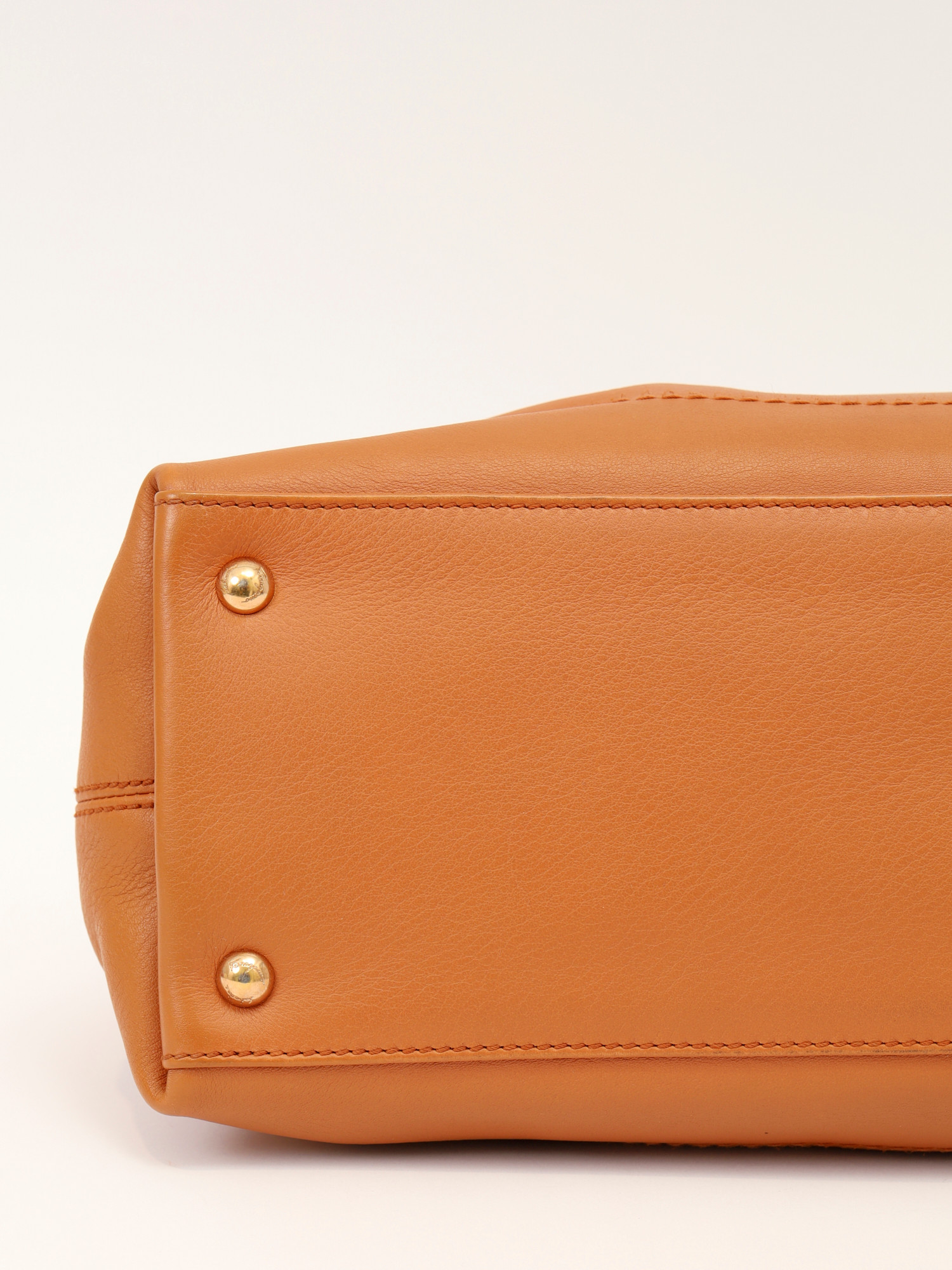 Salvatore Ferragamo Gancini 9