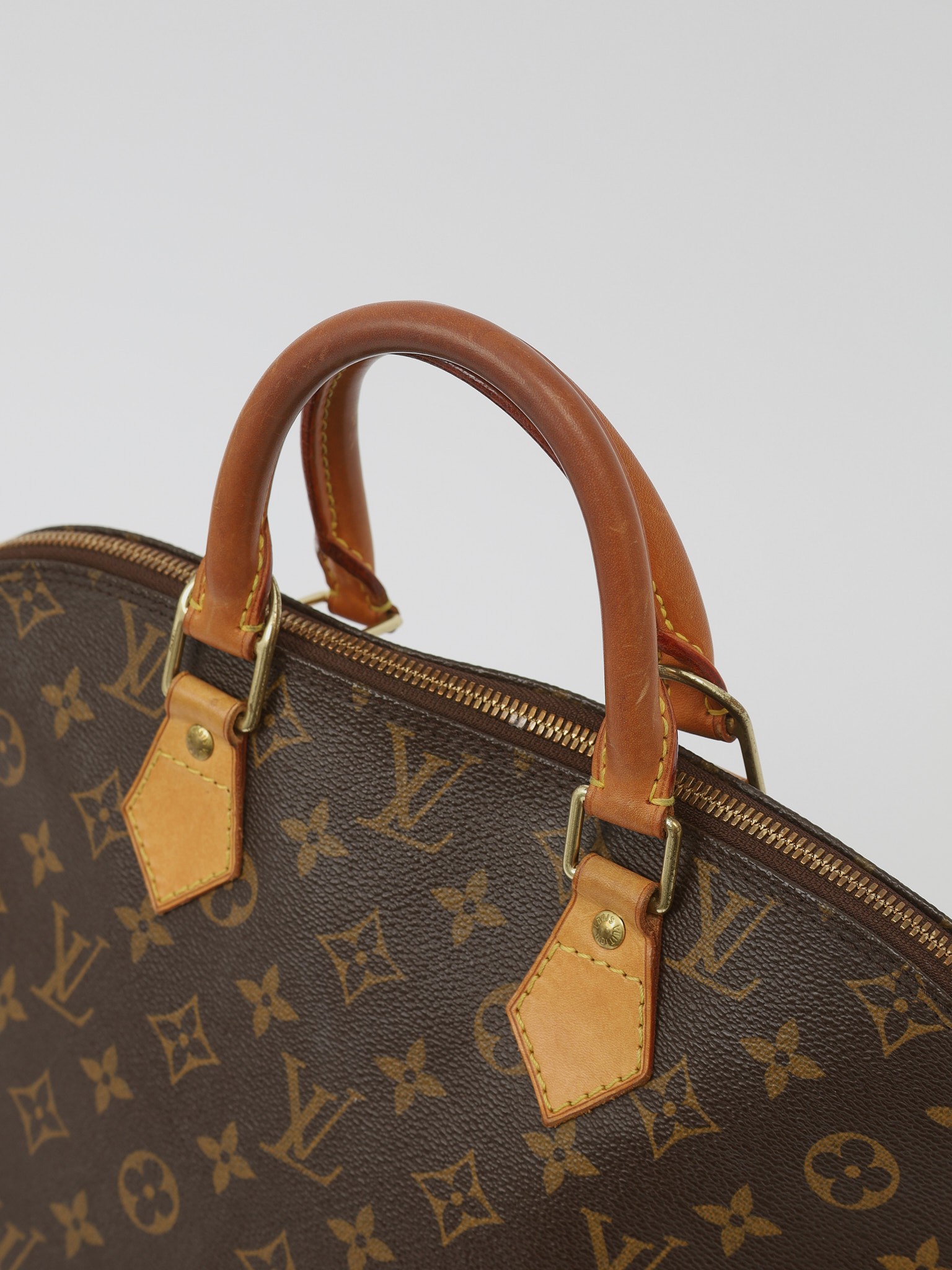 Louis Vuitton Alma 4