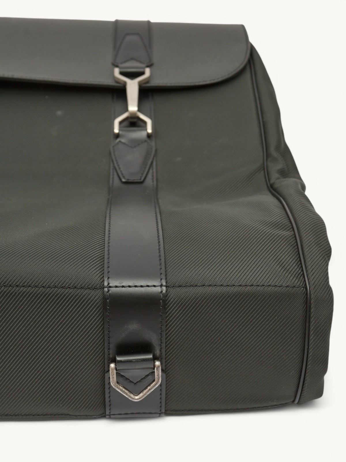 Louis Vuitton Case 7