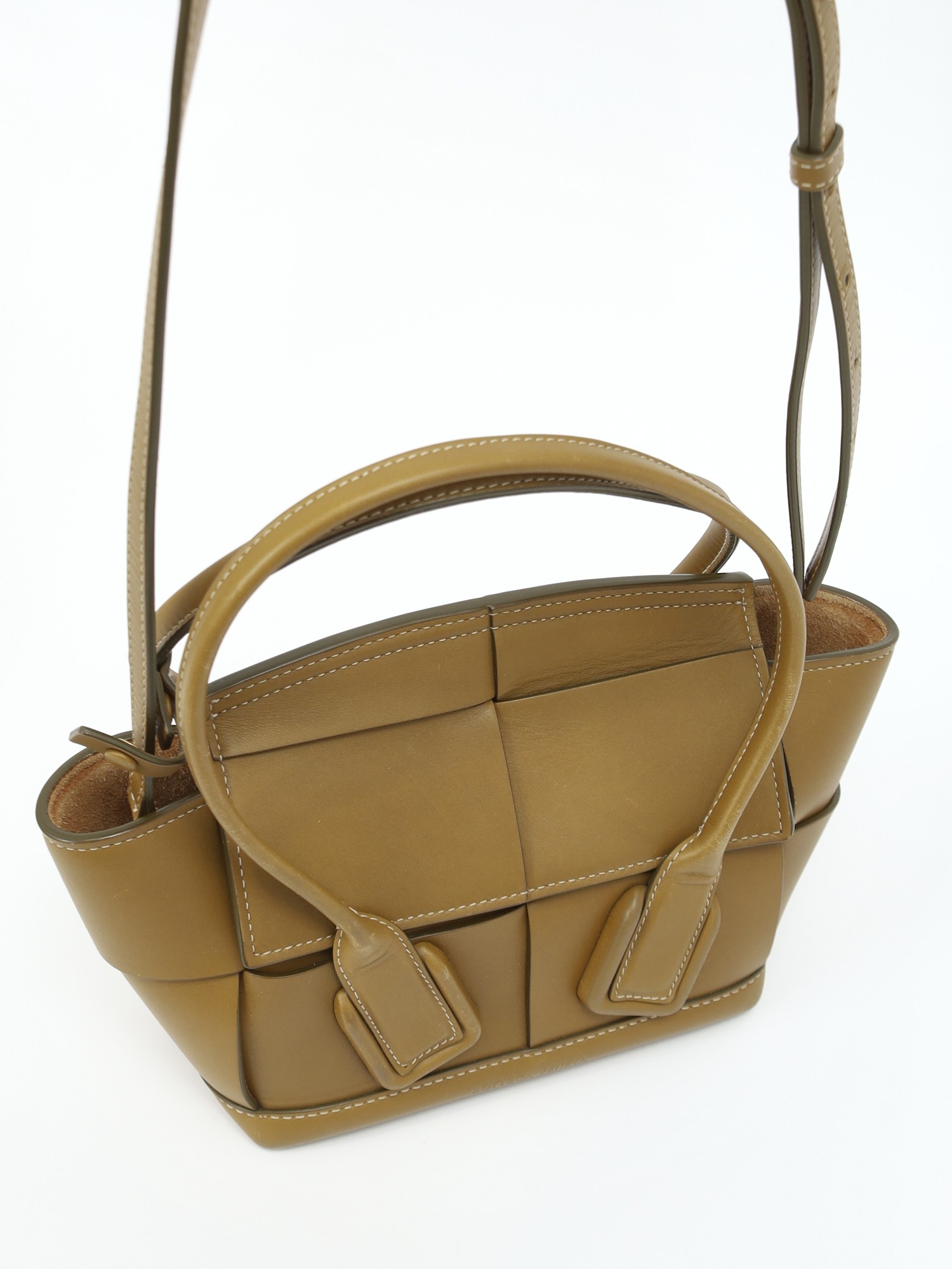 Bottega Veneta Arco 13