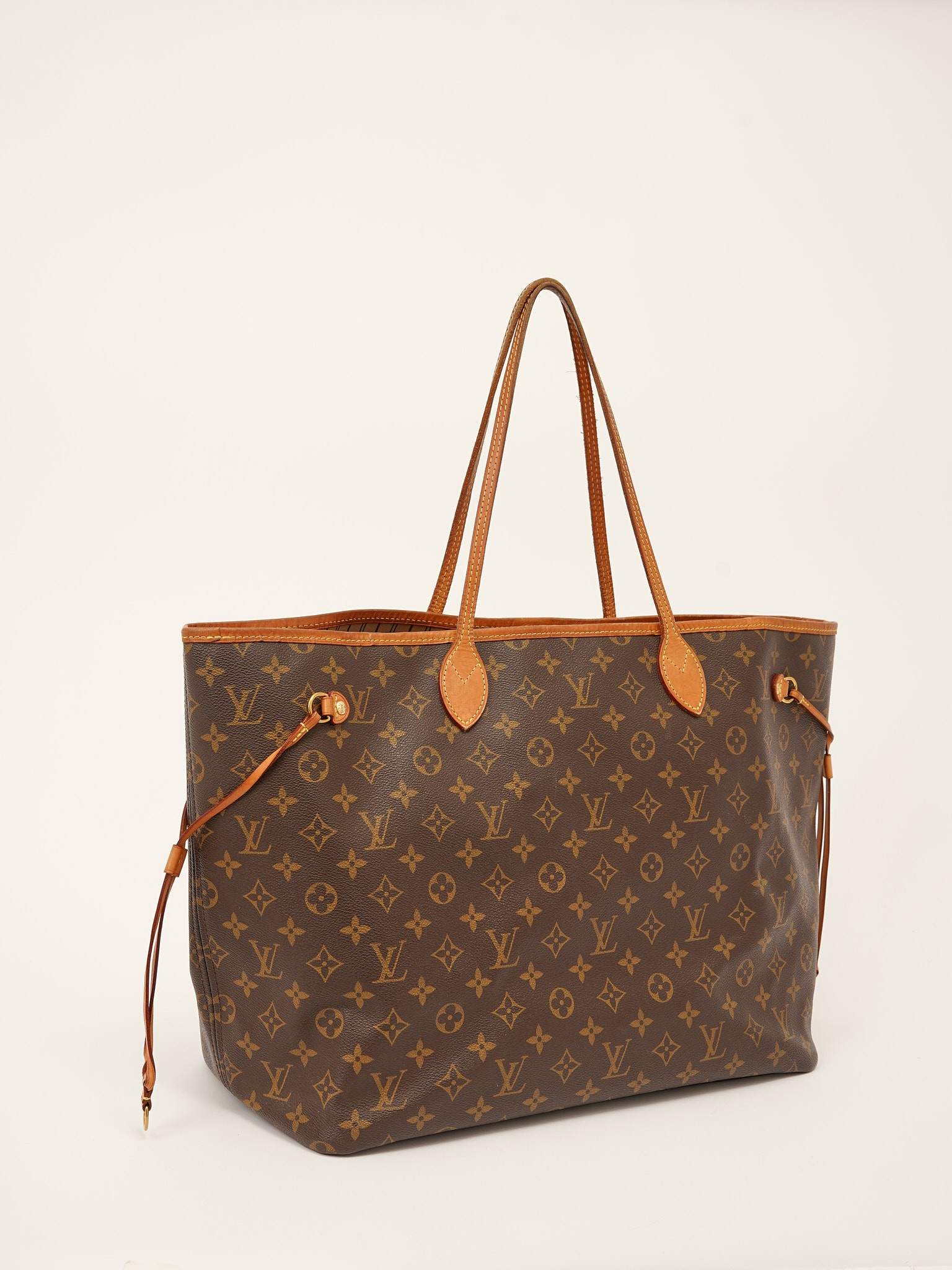 Louis Vuitton Neverfull 2