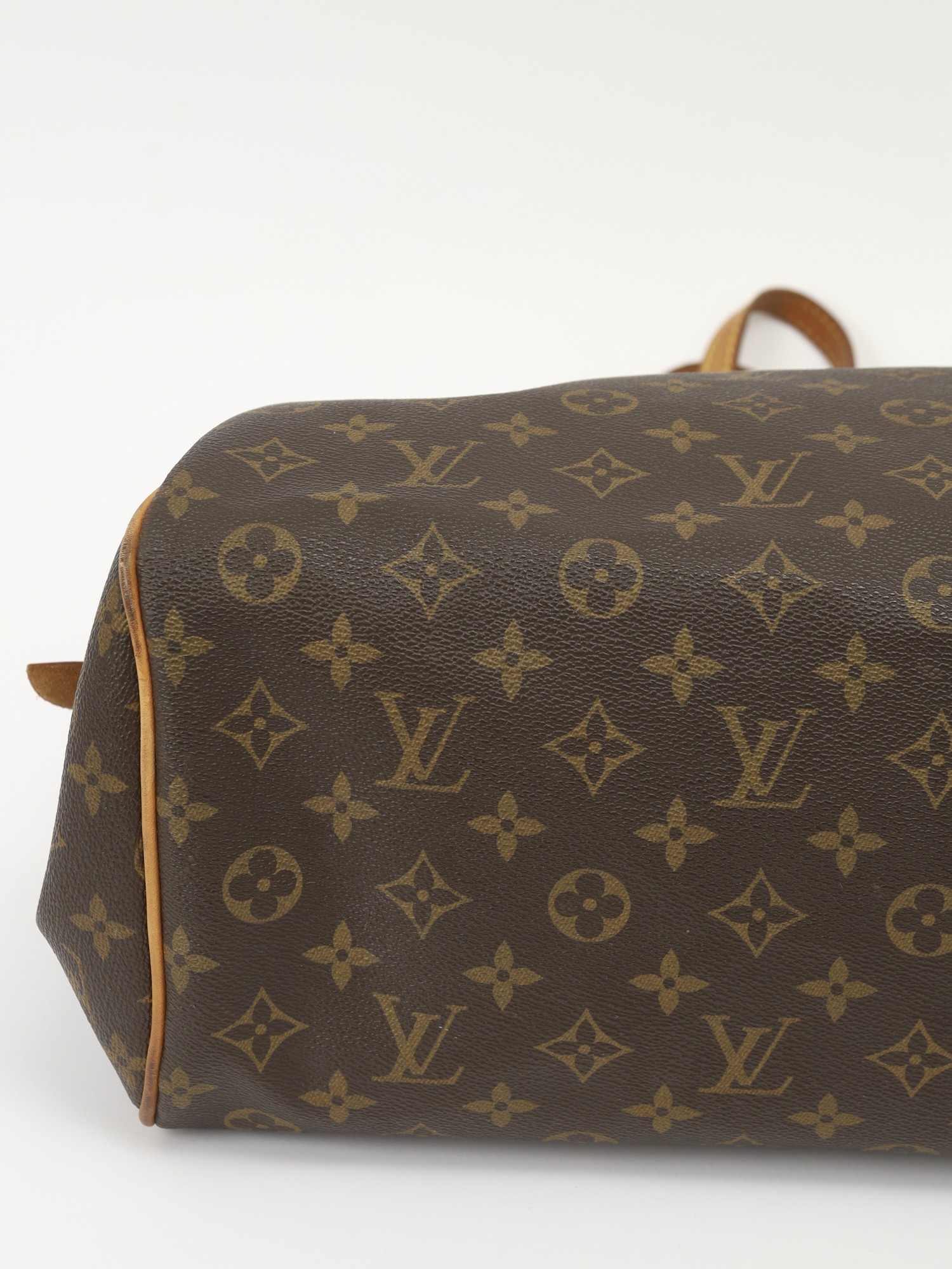 Louis Vuitton Montorgueil 7