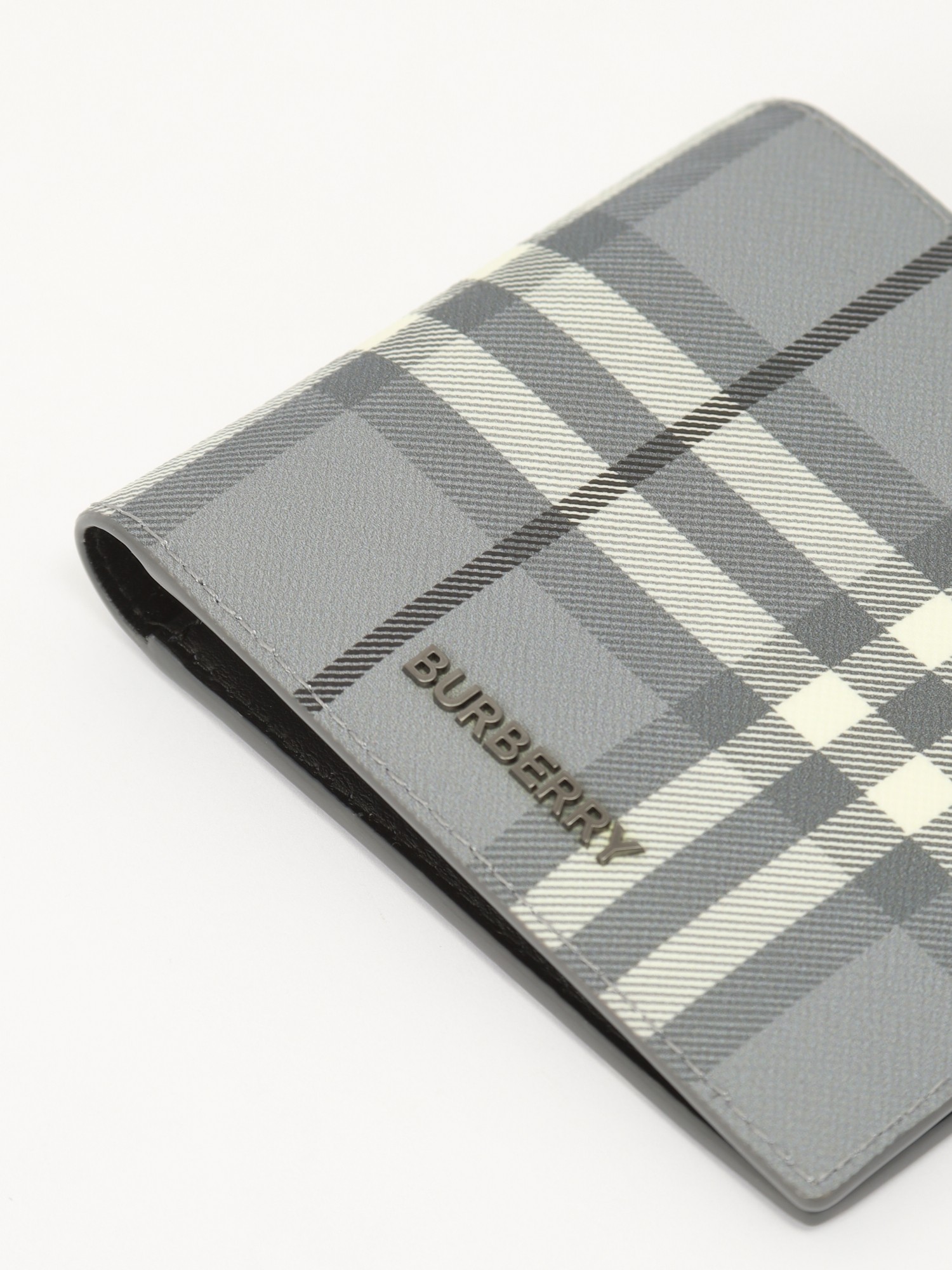 Burberry Wallet  4
