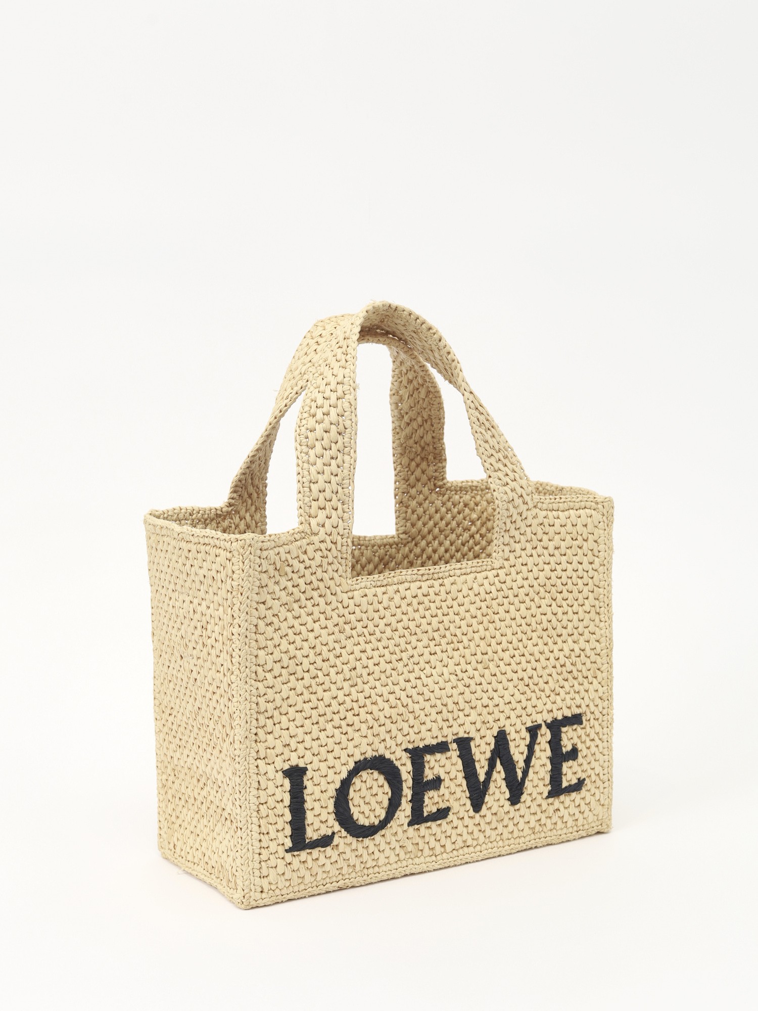 Loewe Font 2