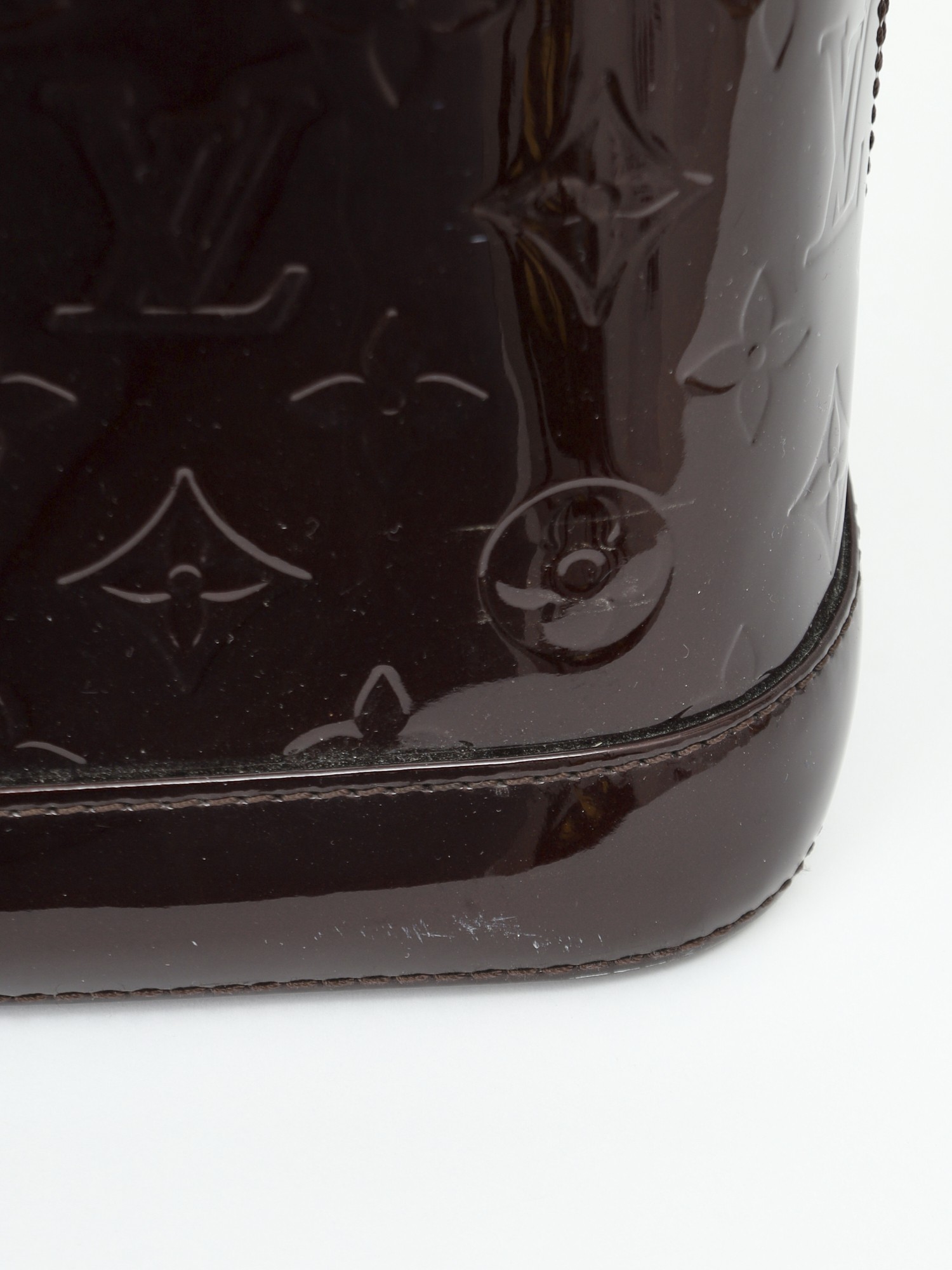 Louis Vuitton Alma 9