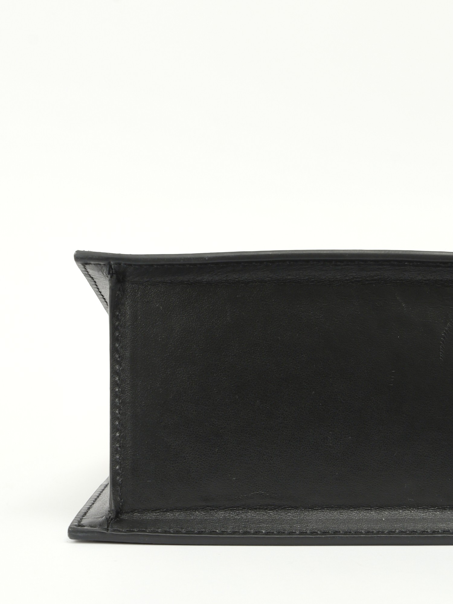 Jacquemus Le Chiquito 8