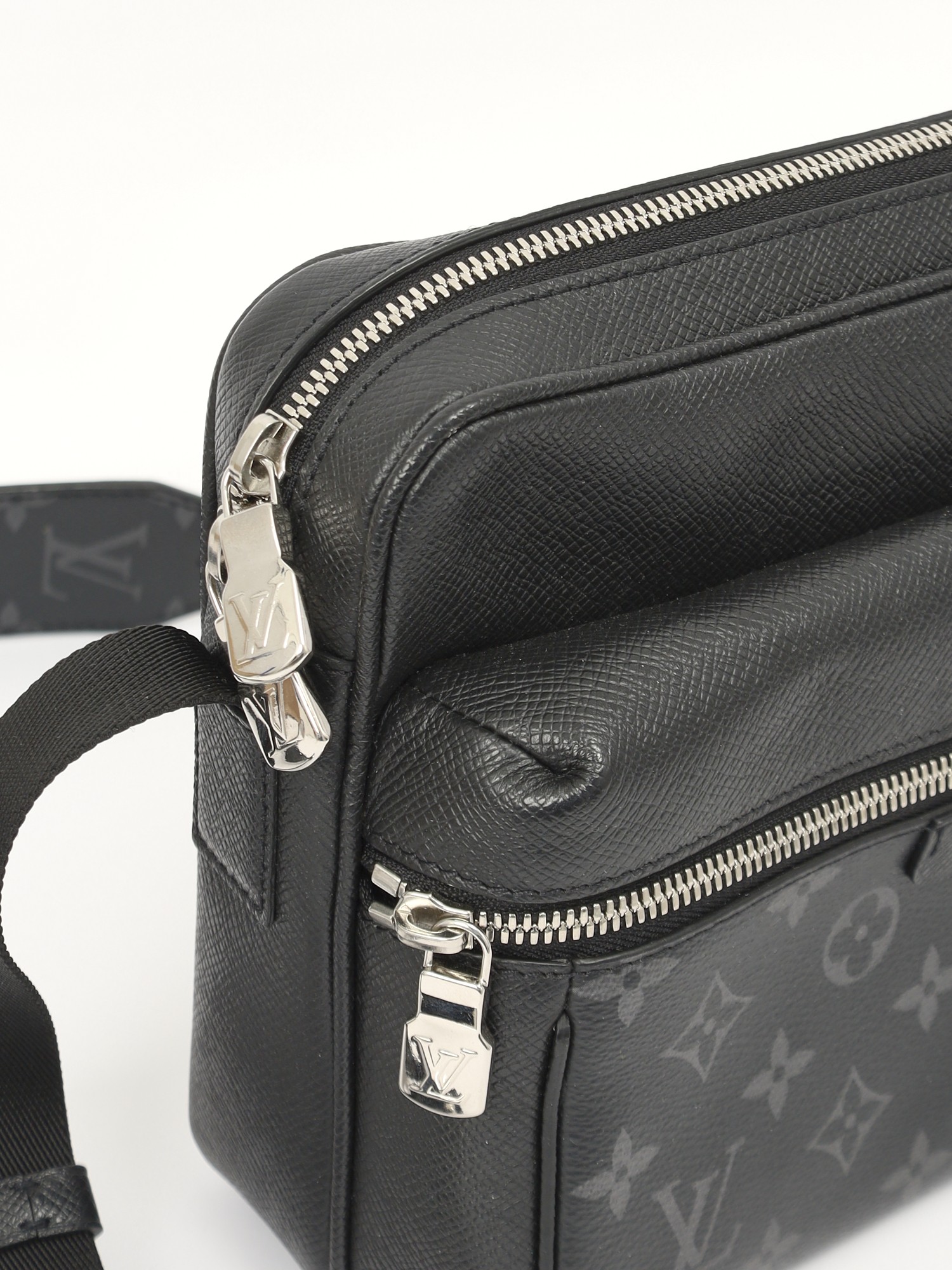 Louis Vuitton Outdoor  5