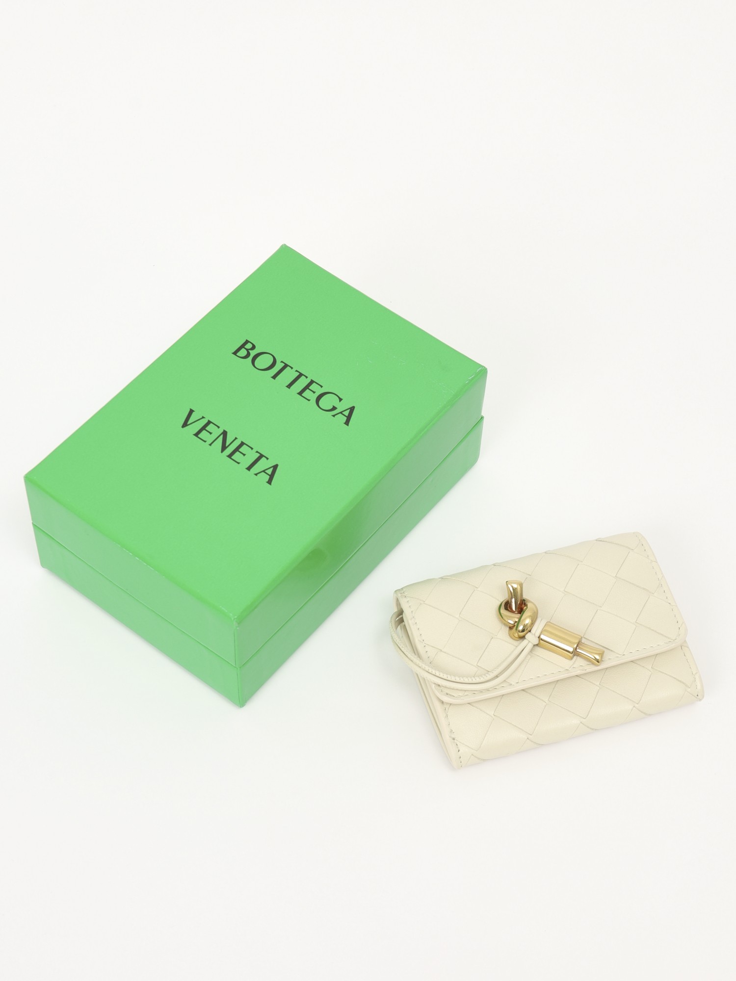 Bottega Veneta Wallet 3