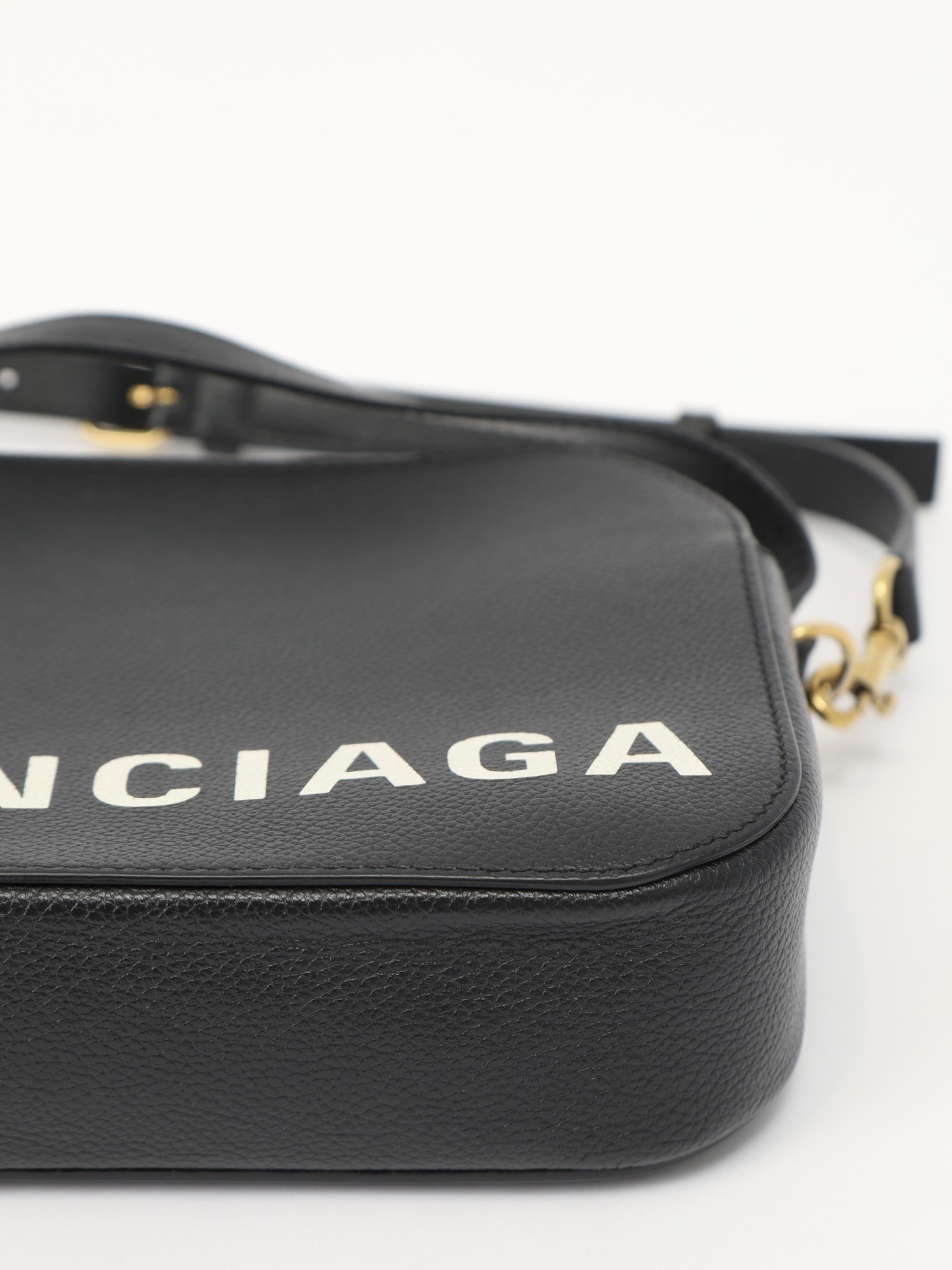 Balenciaga Everyday 9