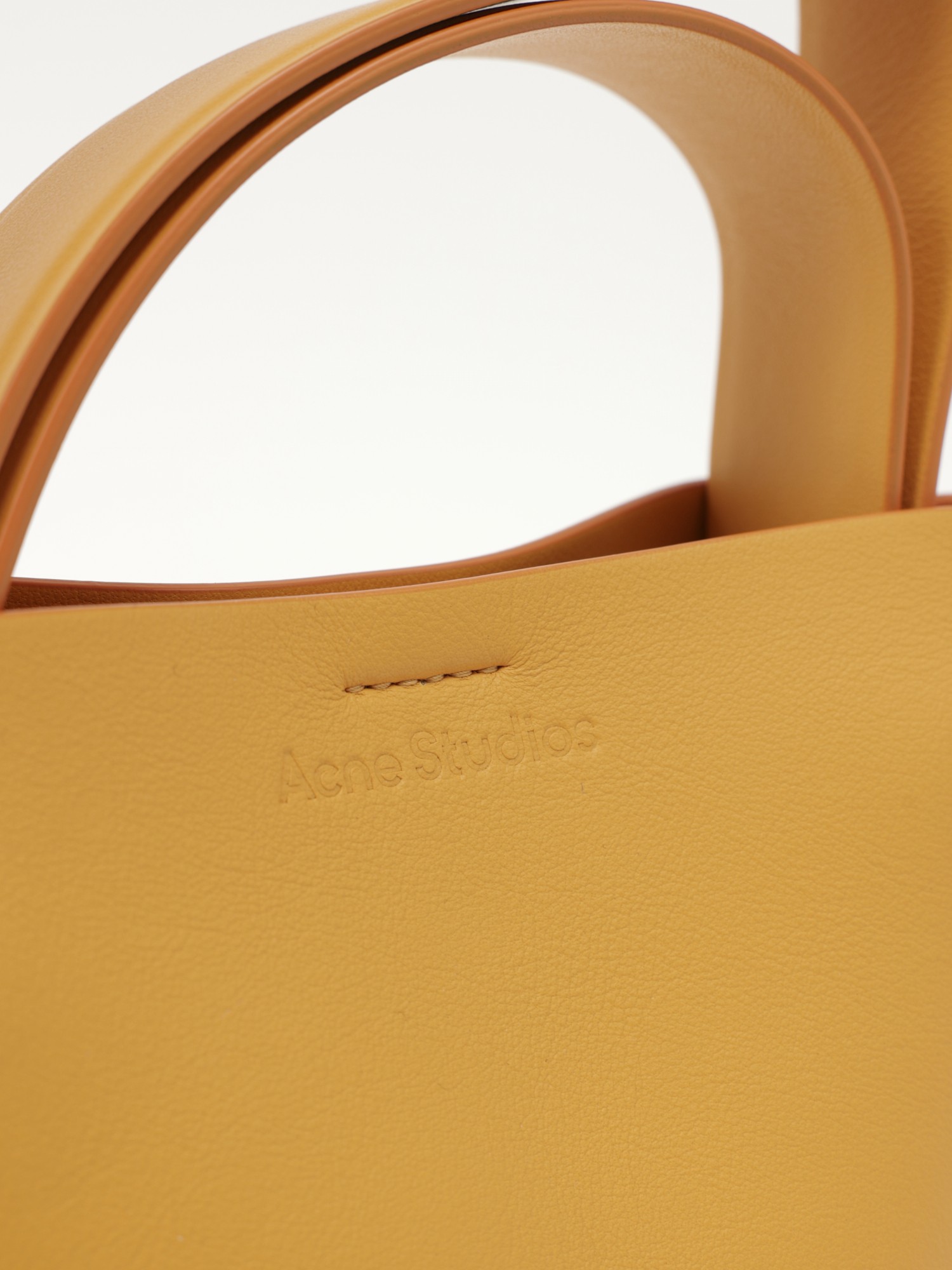 Acne Studios Musubi  5