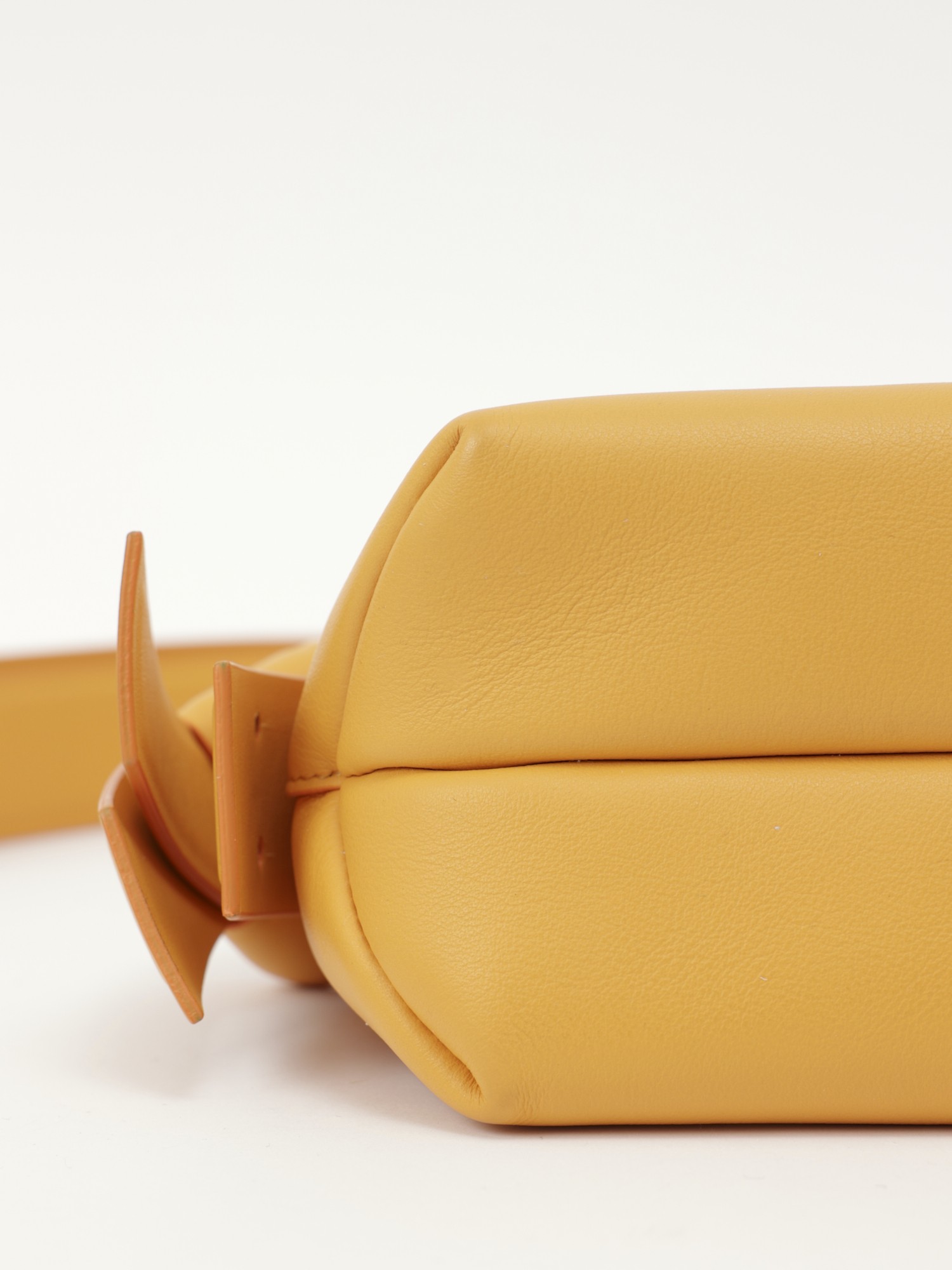 Acne Studios Musubi  8