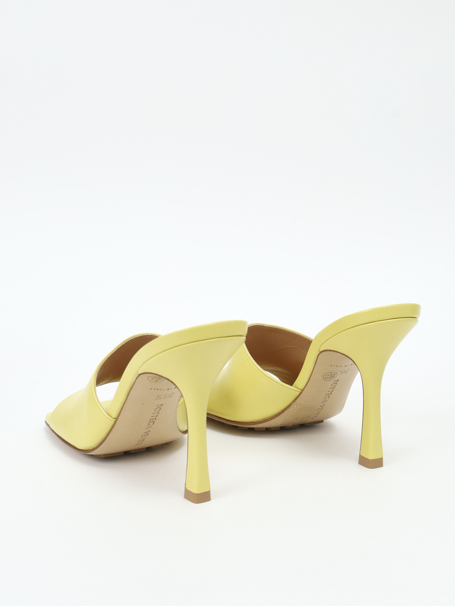 Bottega Veneta Shoes 36.5 9