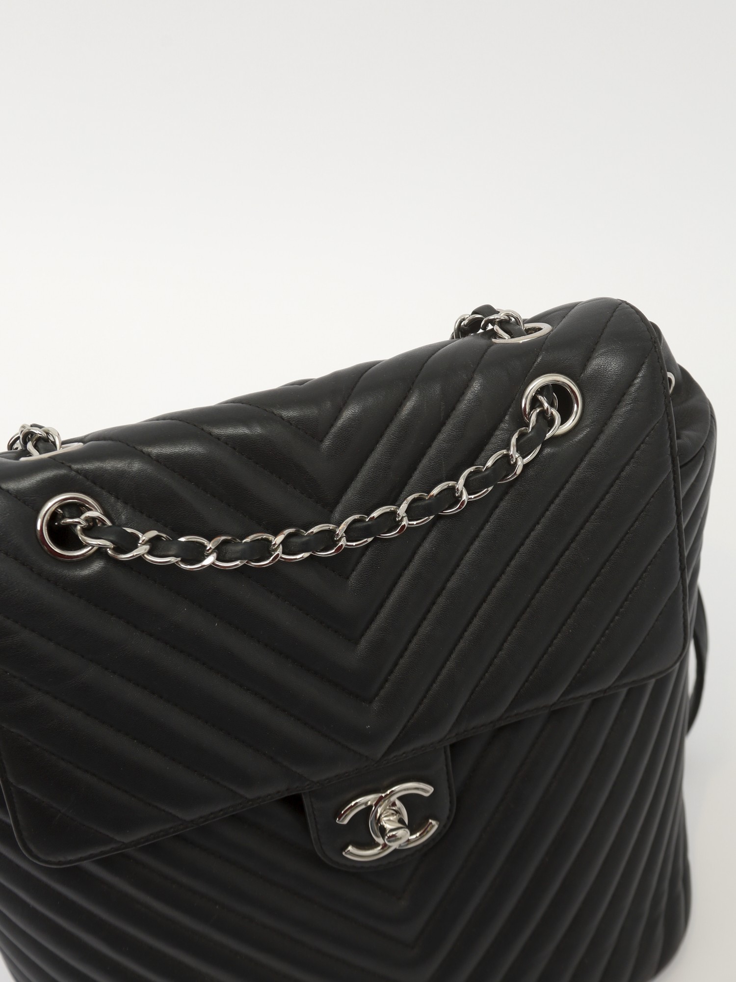 Chanel Urban Spirit 5