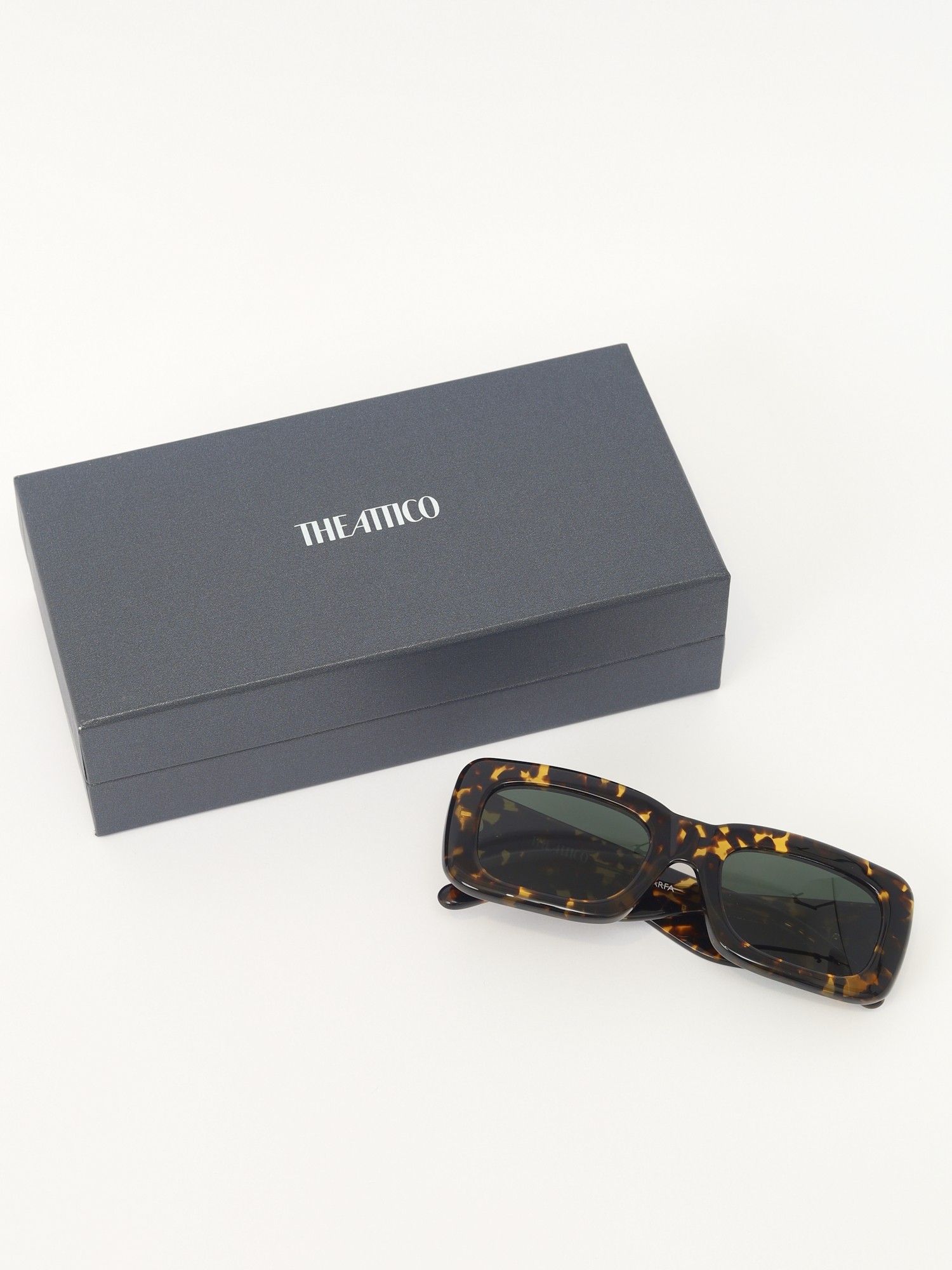 The Attico Sunglasses  6