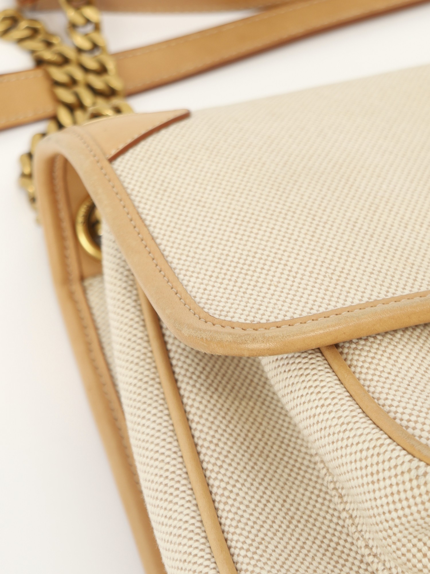 Saint Laurent Niki 10