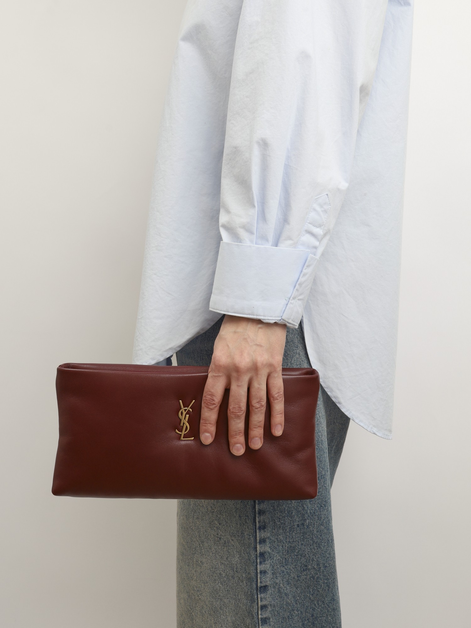 Saint Laurent Cassandra 1