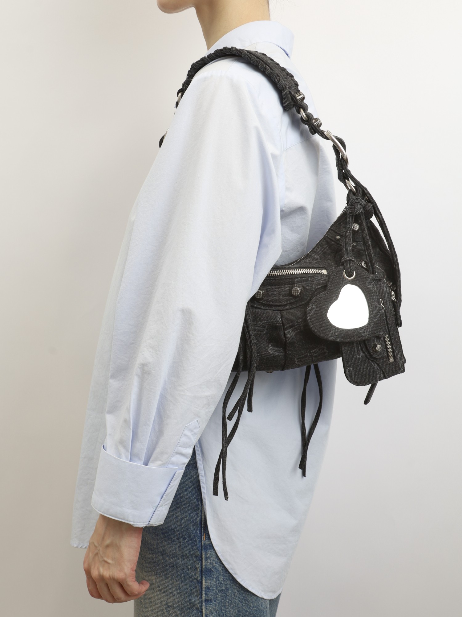 Balenciaga Le Cagole  2