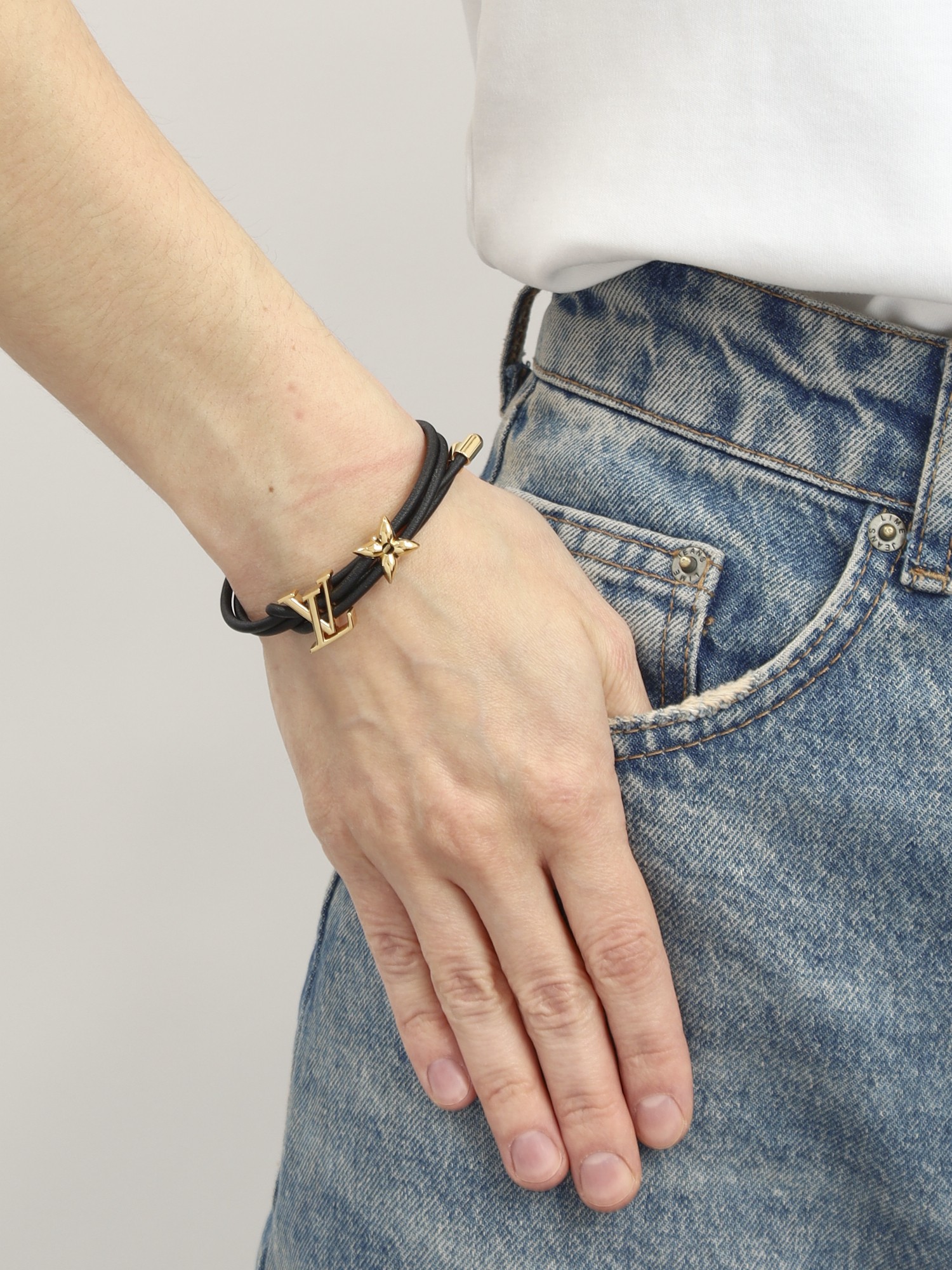 Louis Vuitton Bracelet  1