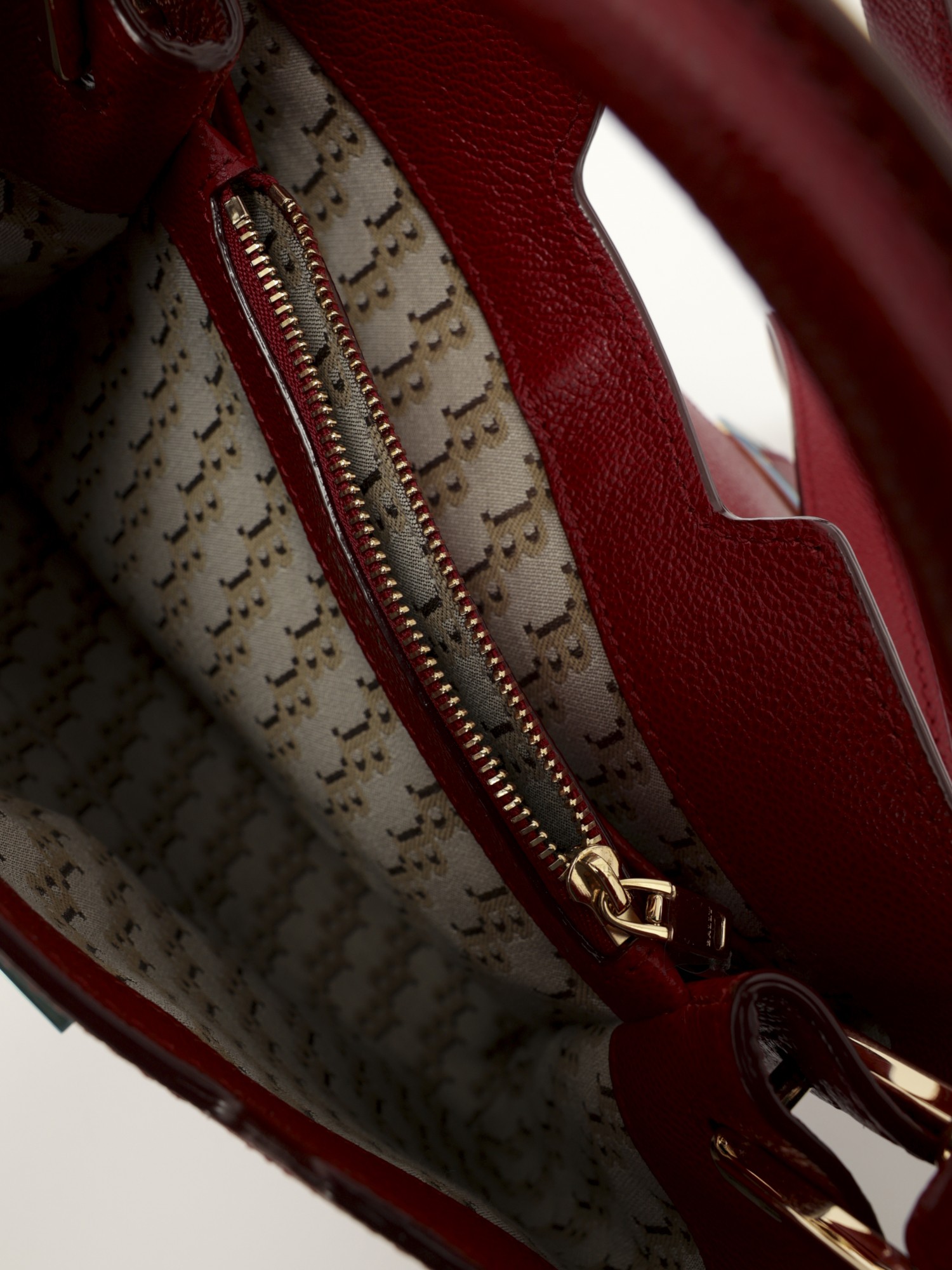 Bally Jorah  8