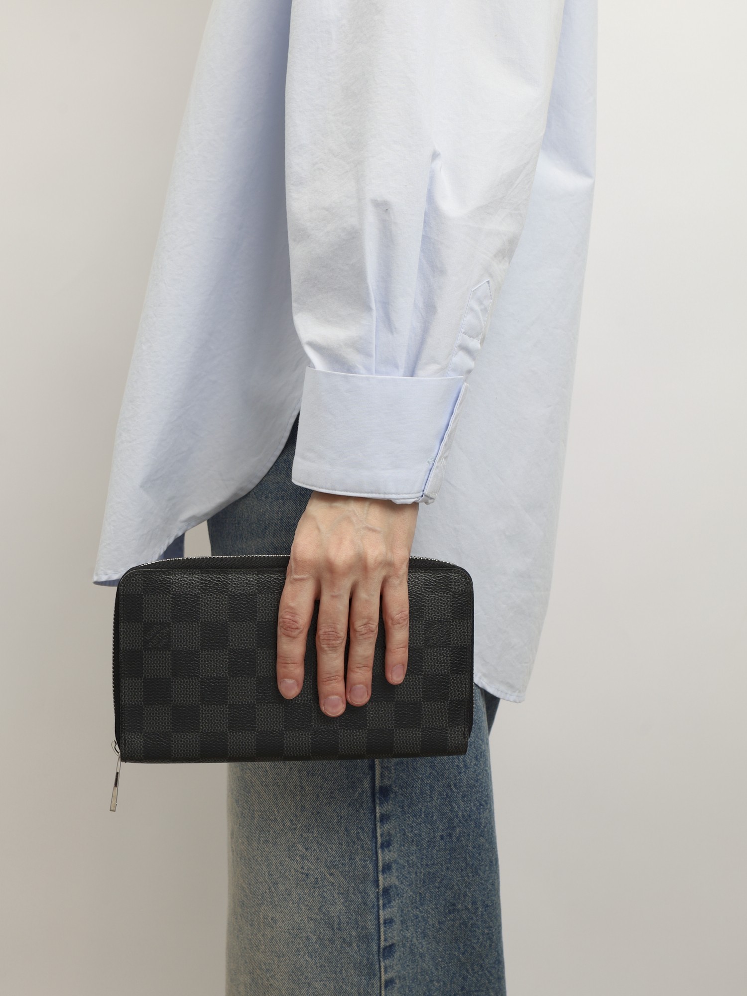 Louis Vuitton Wallet 1