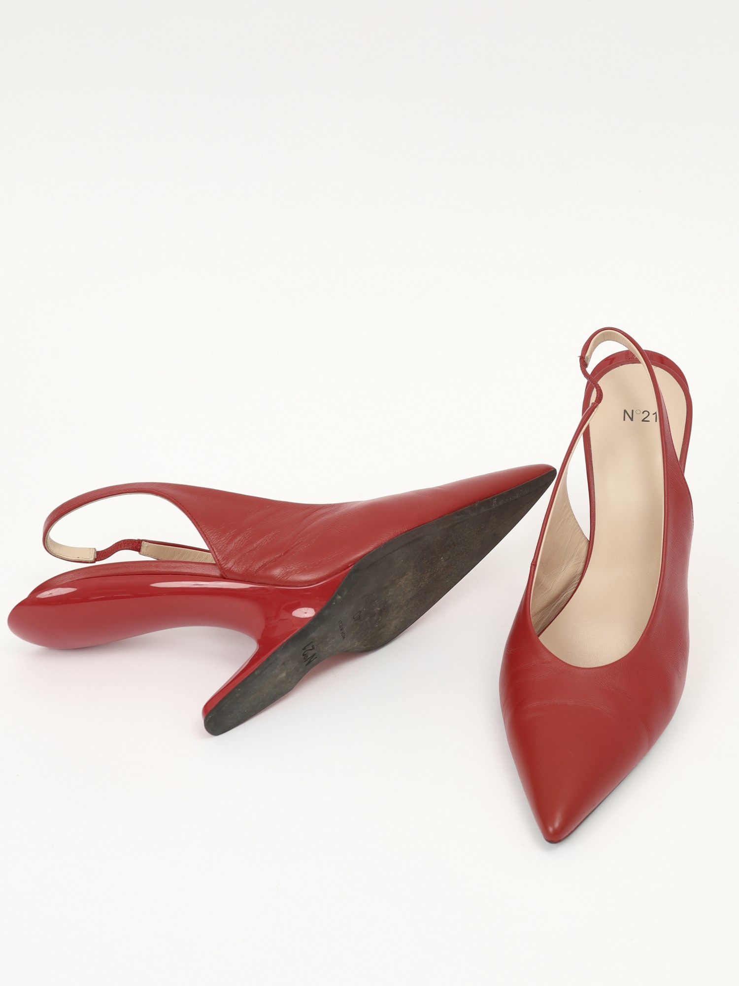 N21 Slingback Pumps 40 10
