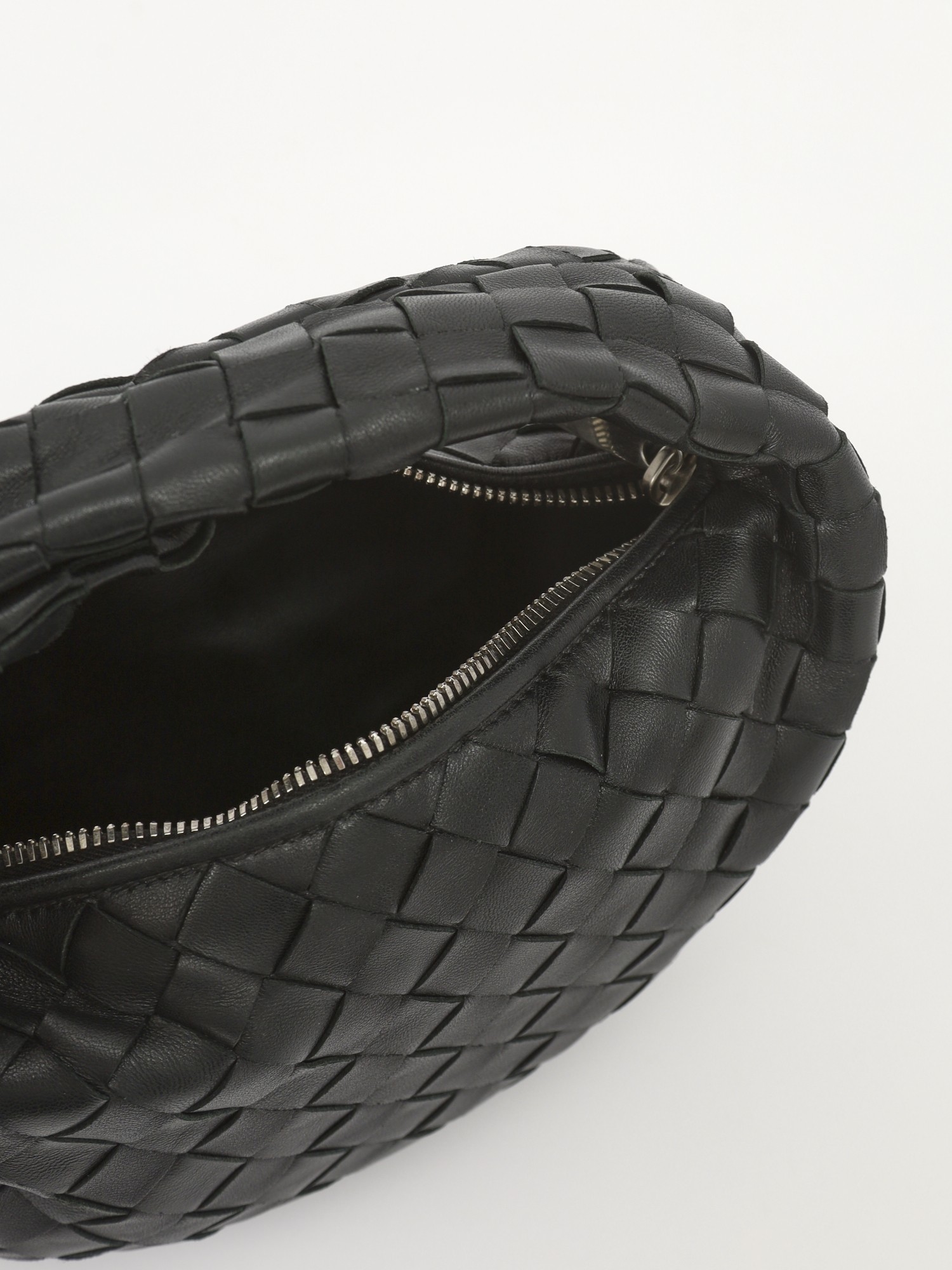 Bottega Veneta Jodie 7