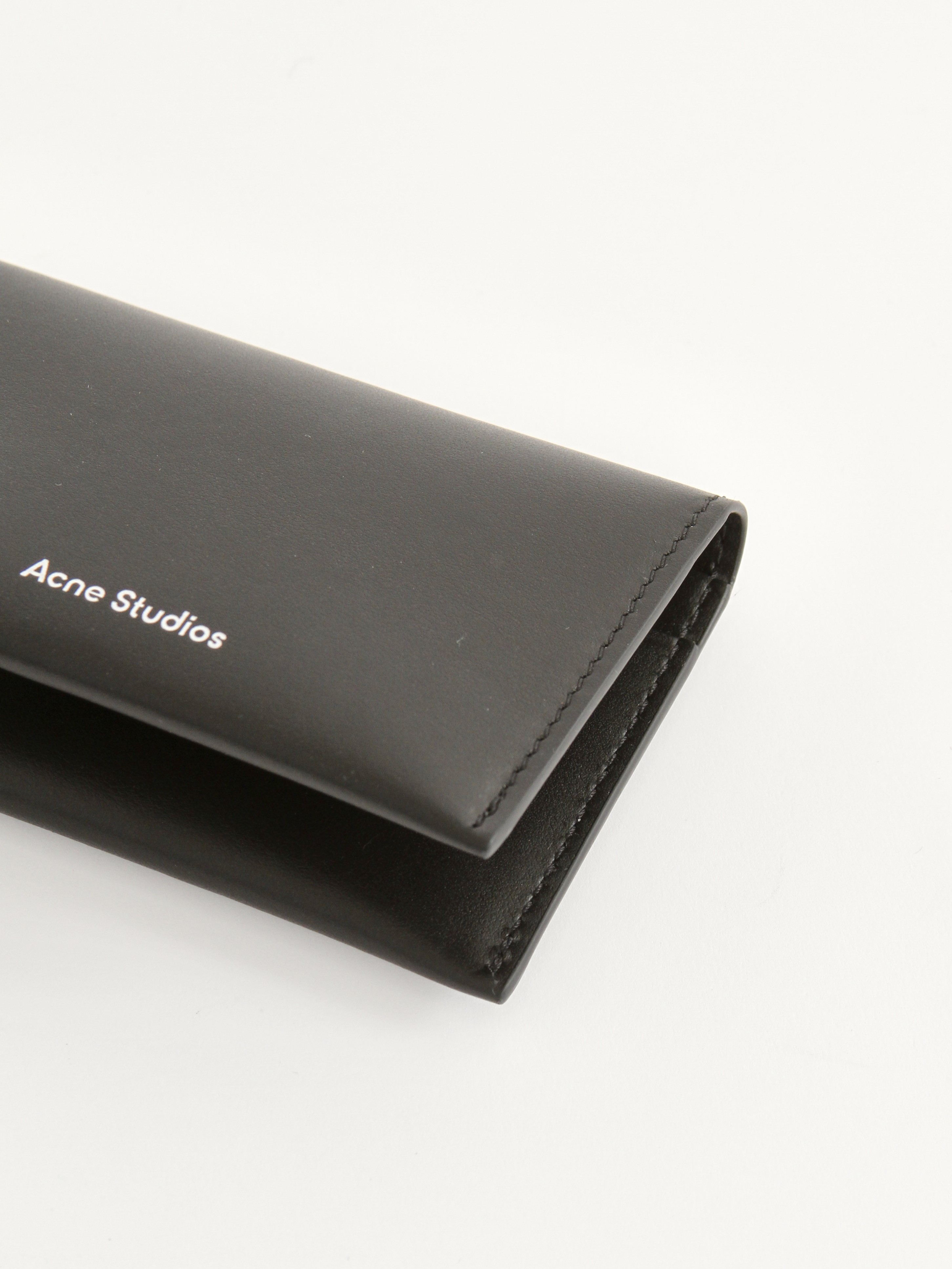 Acne Studios   5