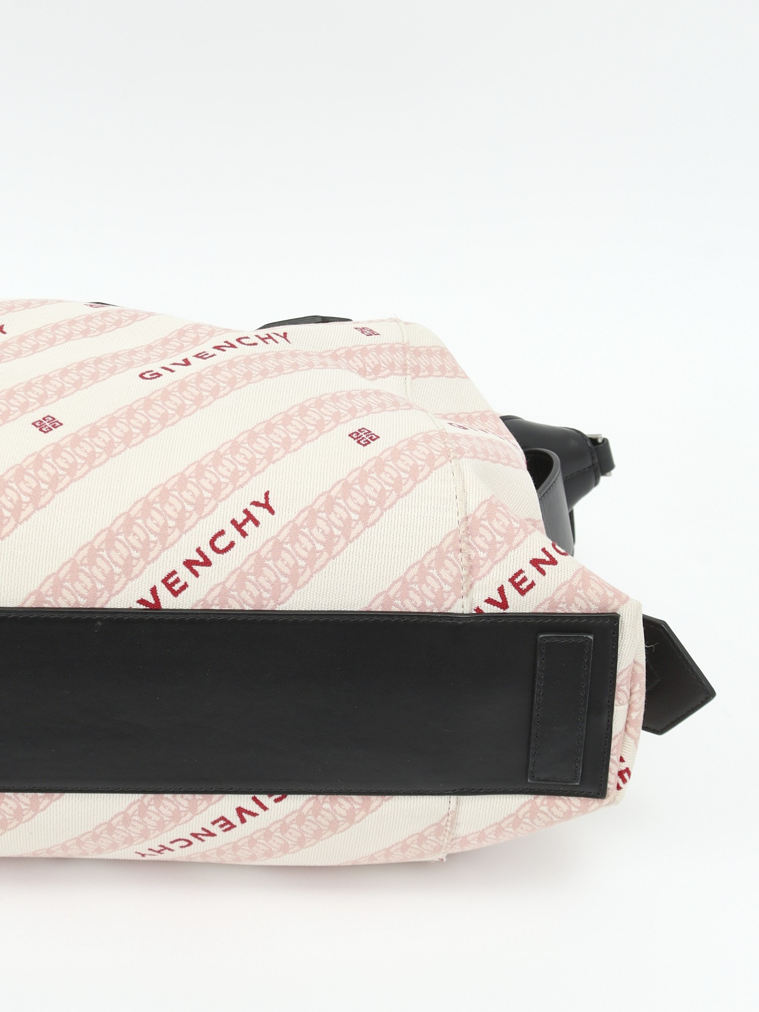 Givenchy Antigona  9